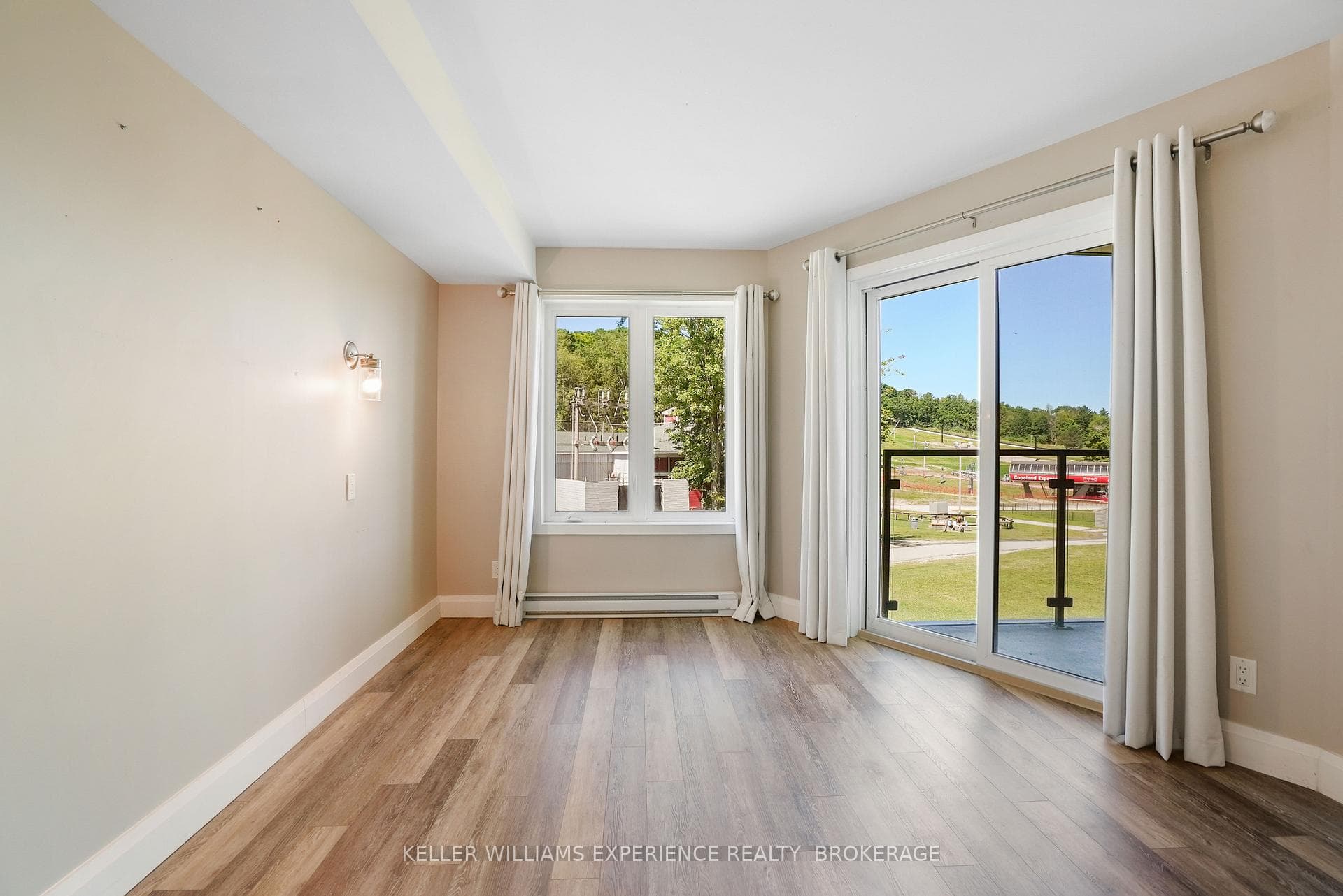80 HORSESHOE Boulevard Unit 208 photo 15