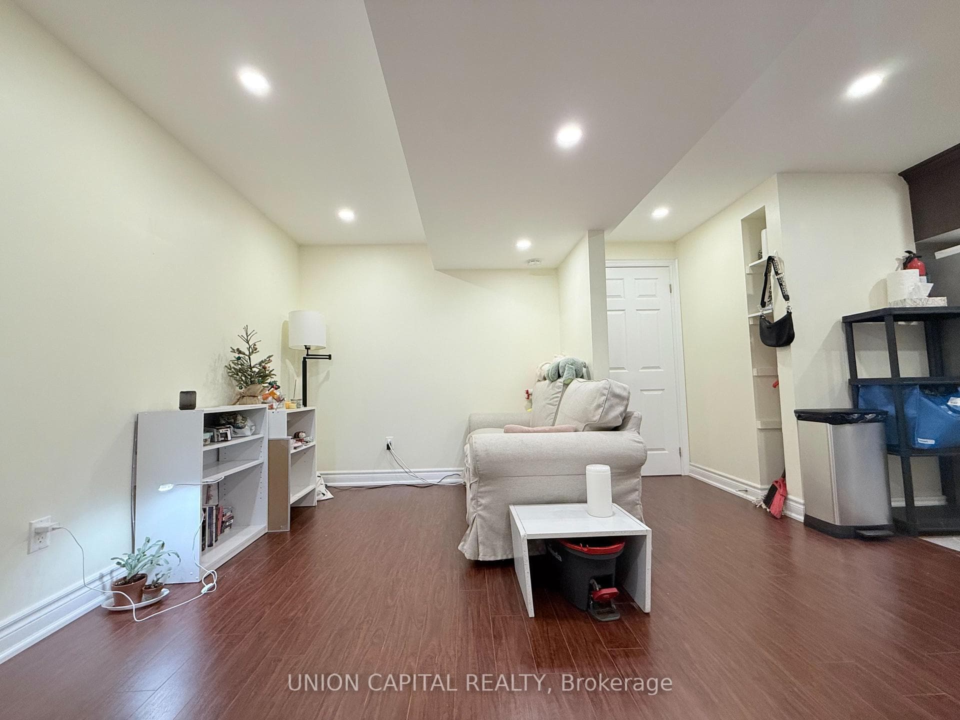 849 William Lee Avenue Unit Bsmt photo 6