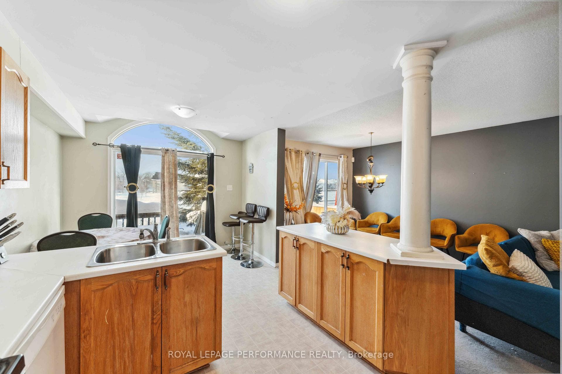 2078 Liska Street photo 8
