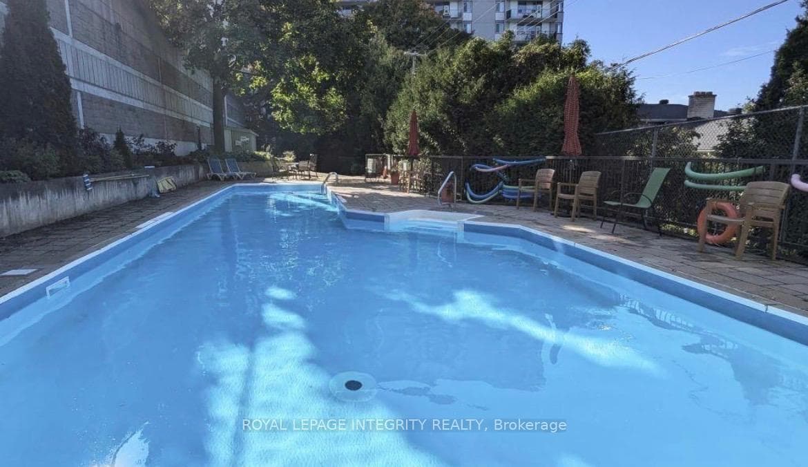 2019 Carling Avenue Unit 108 photo 29