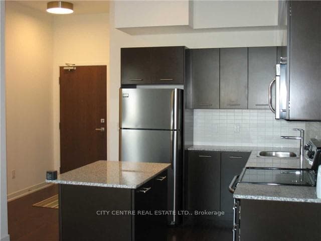 365 Prince Of Wales Drive Unit 401 photo 2