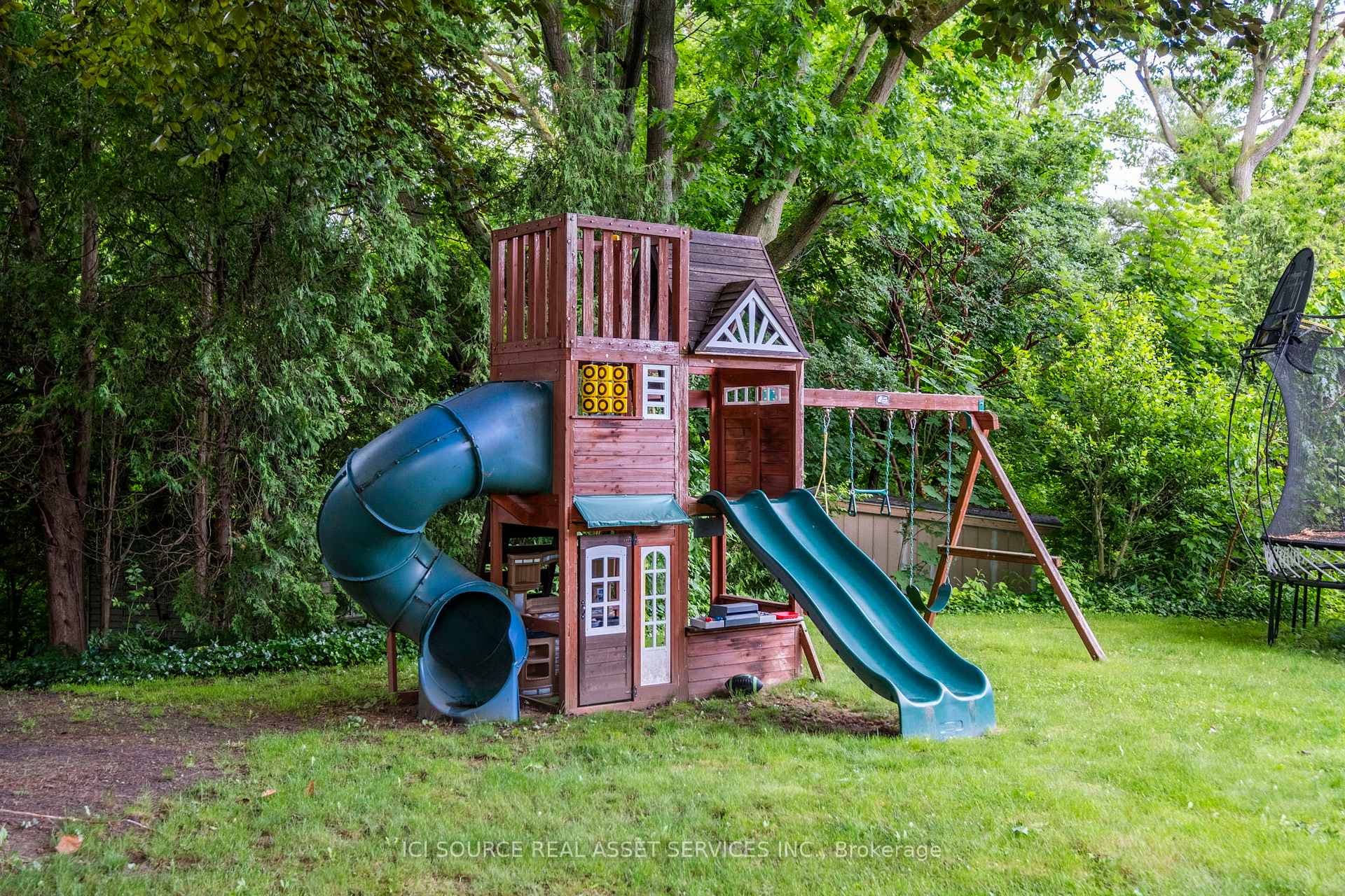 799 Cranston Court photo 20