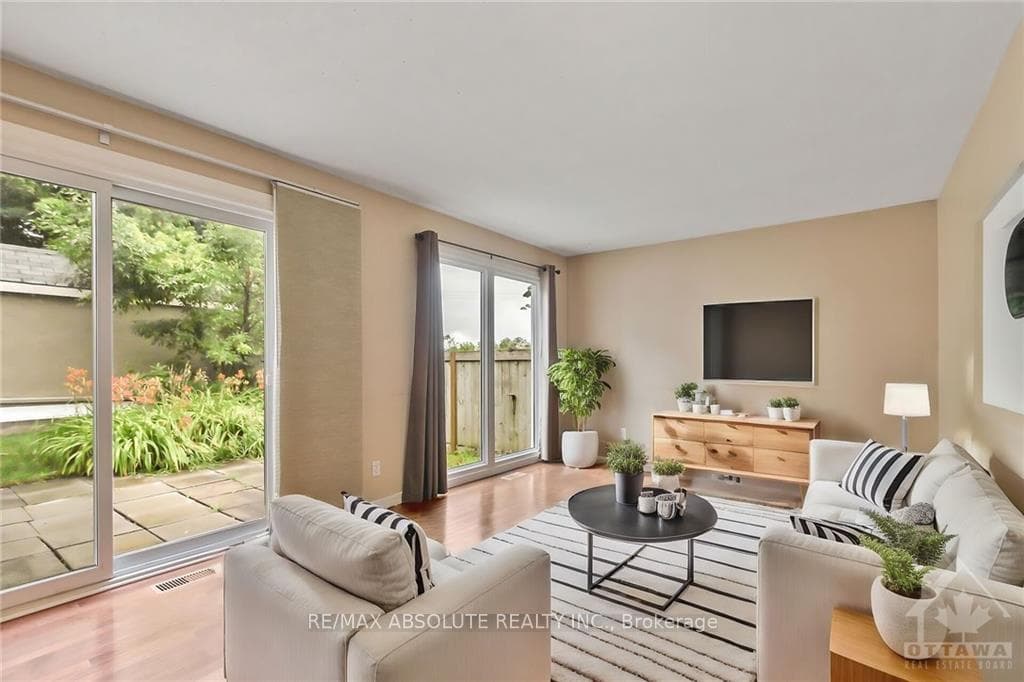 9 JACKSON Court photo 15