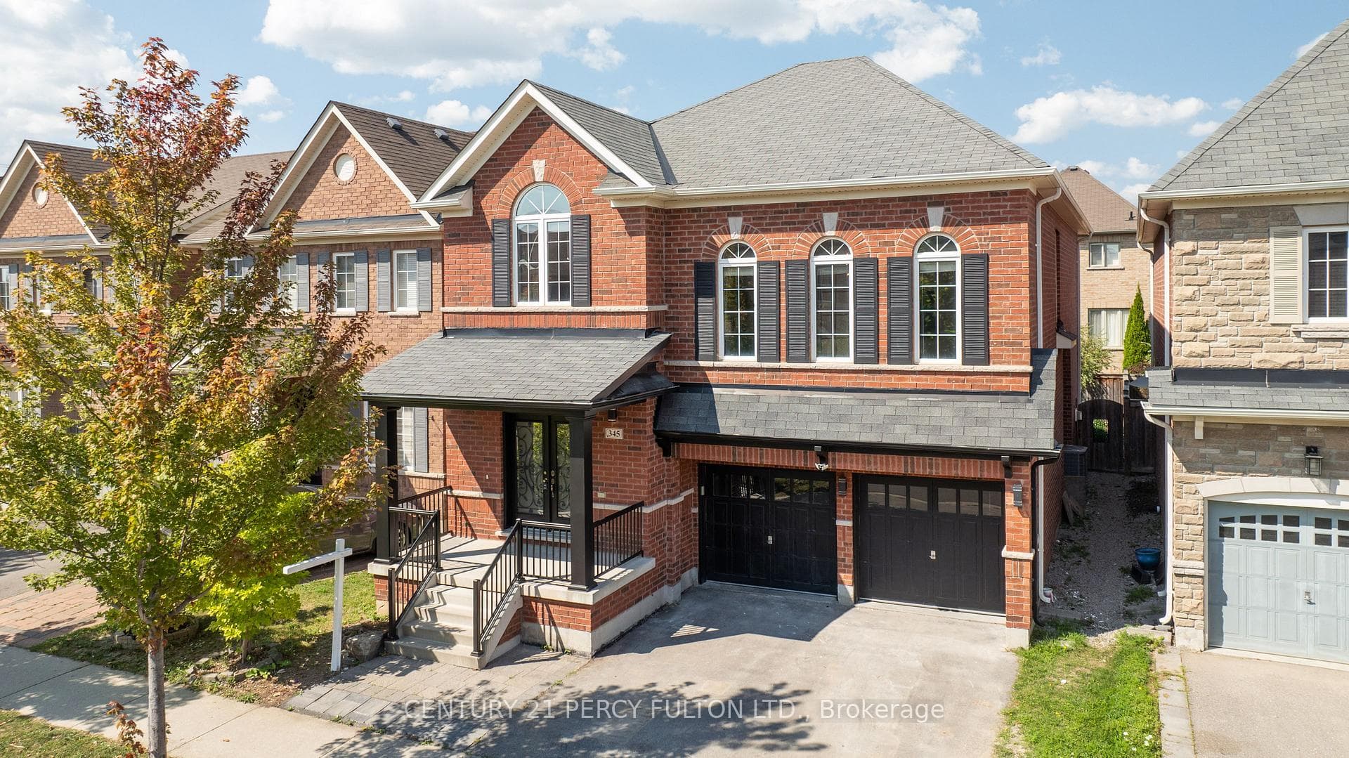 345 Nairn Circle photo 2