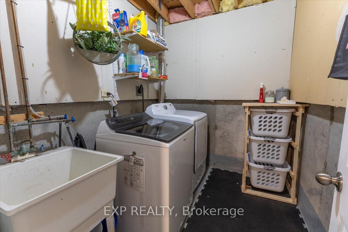 274 DES VISONS Place photo 22