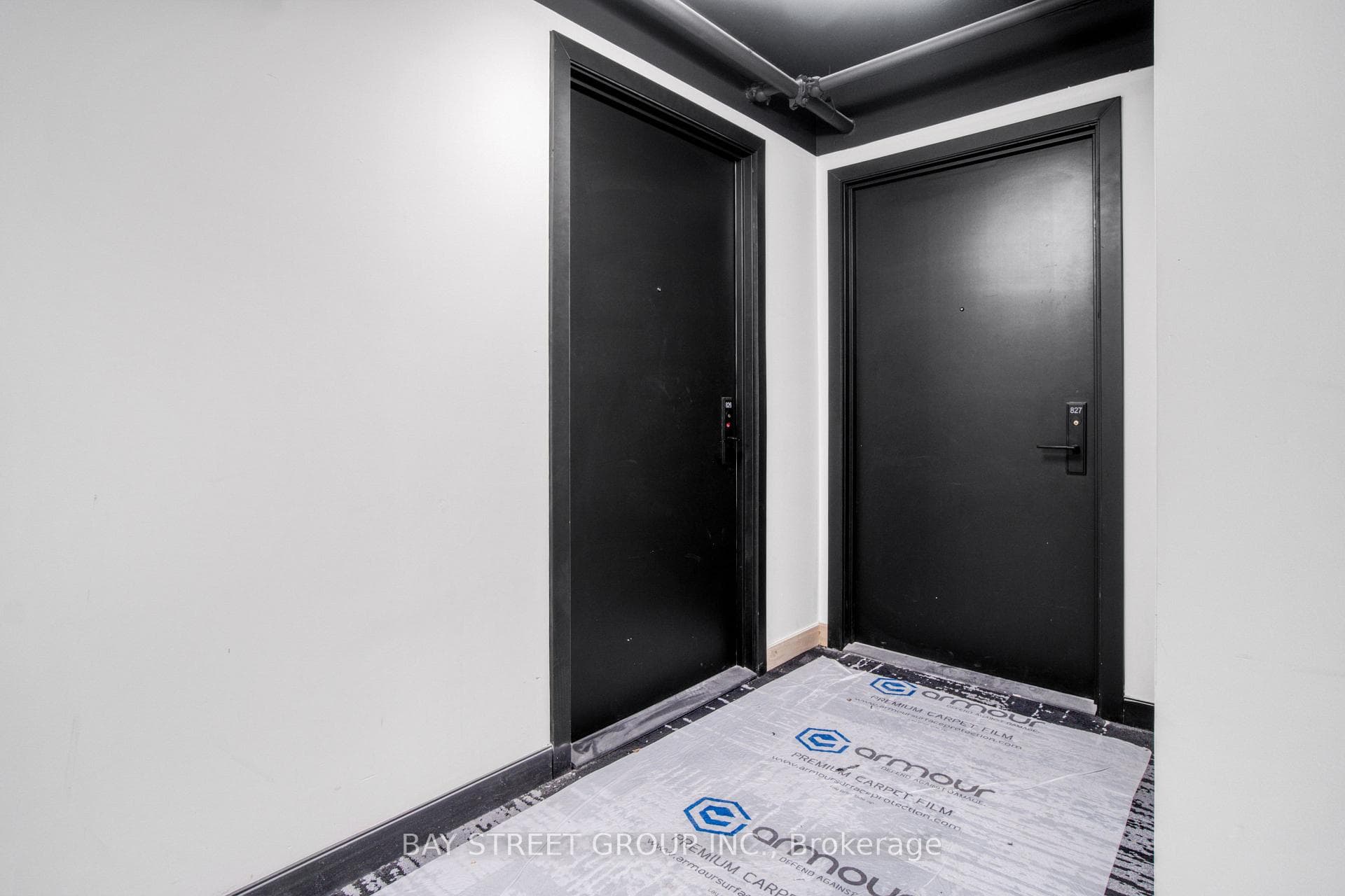 1 Jarvis Street Unit 826 photo 4
