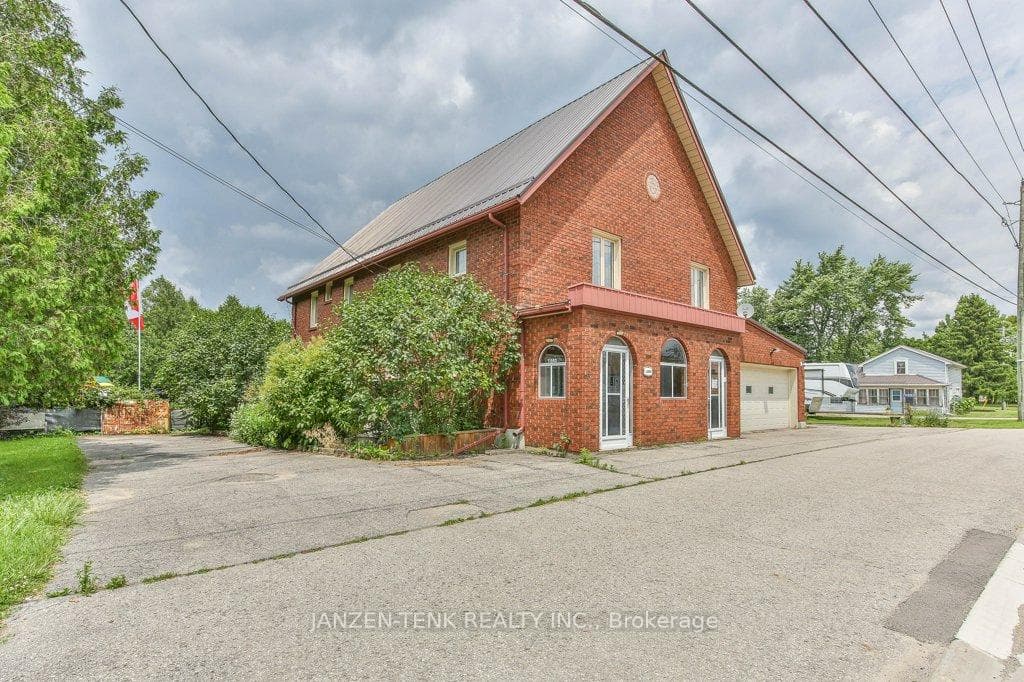 11593 Plank Road photo 1