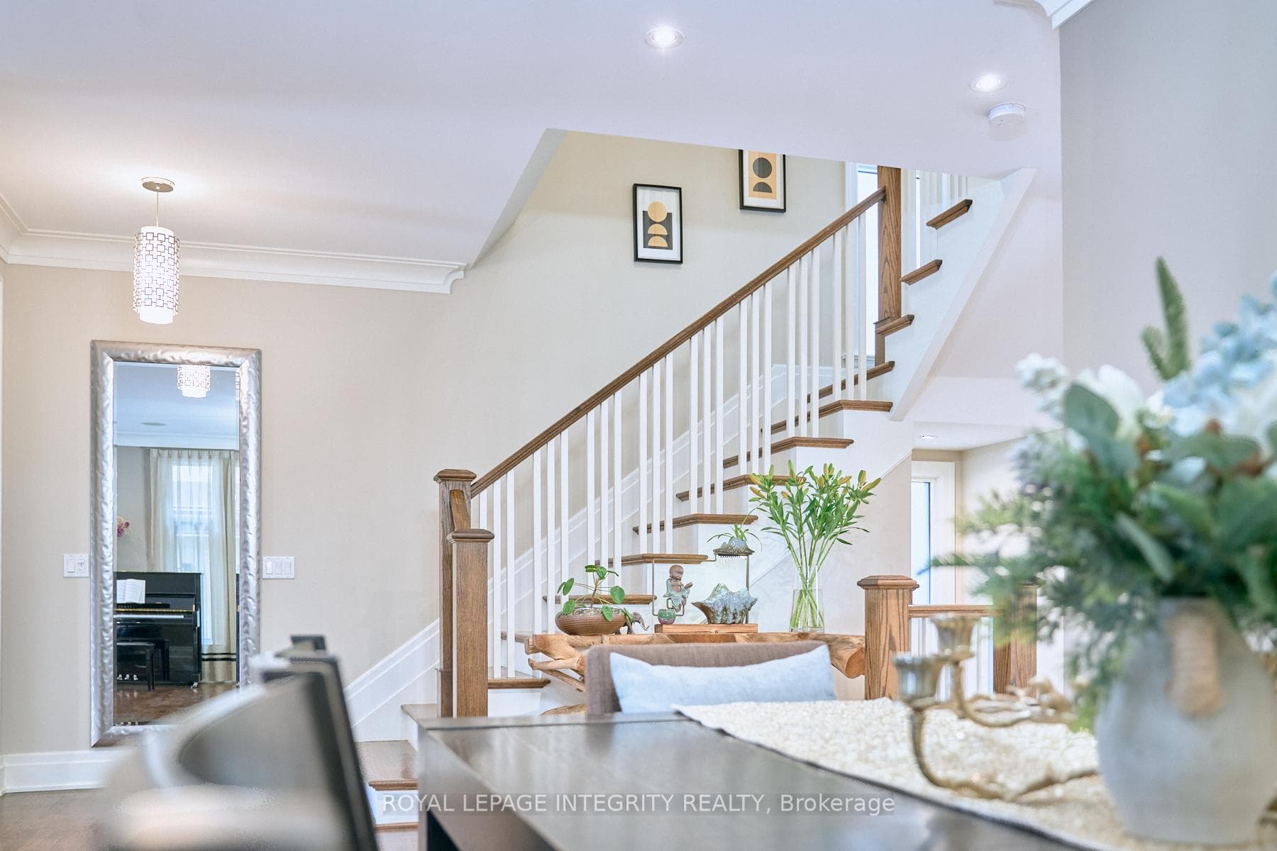 103 Black Maple Private photo 6