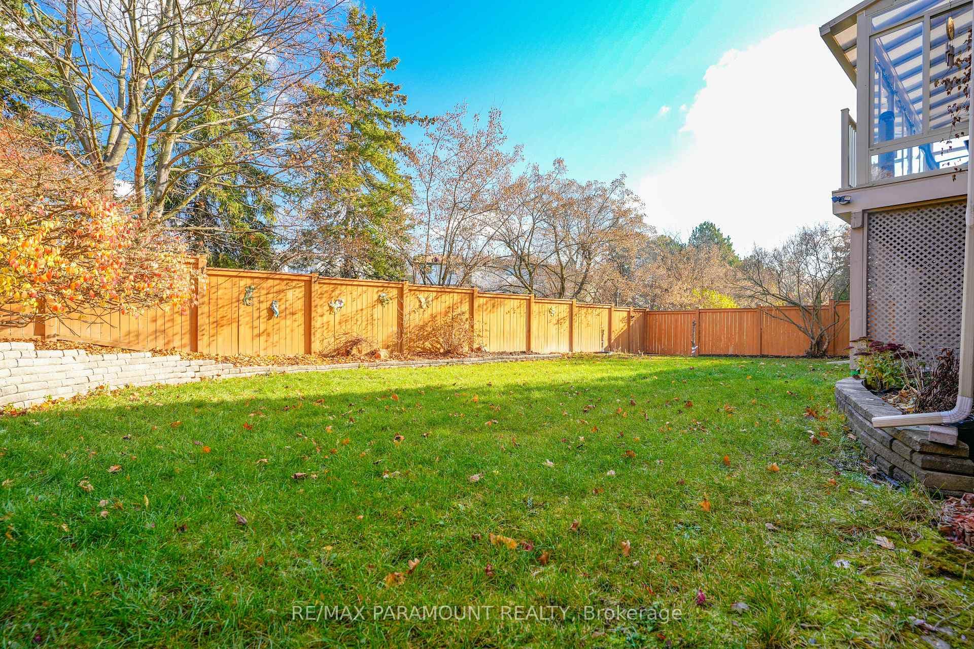70 Dawnridge Trail photo 44