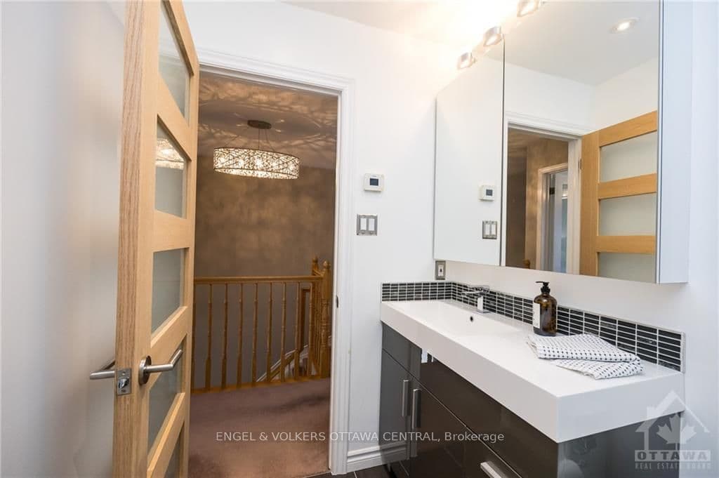 4295 OWL VALLEY Drive photo 25