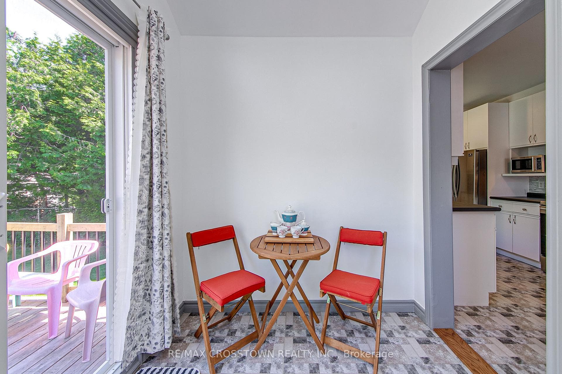 1160 Alfred Street photo 15