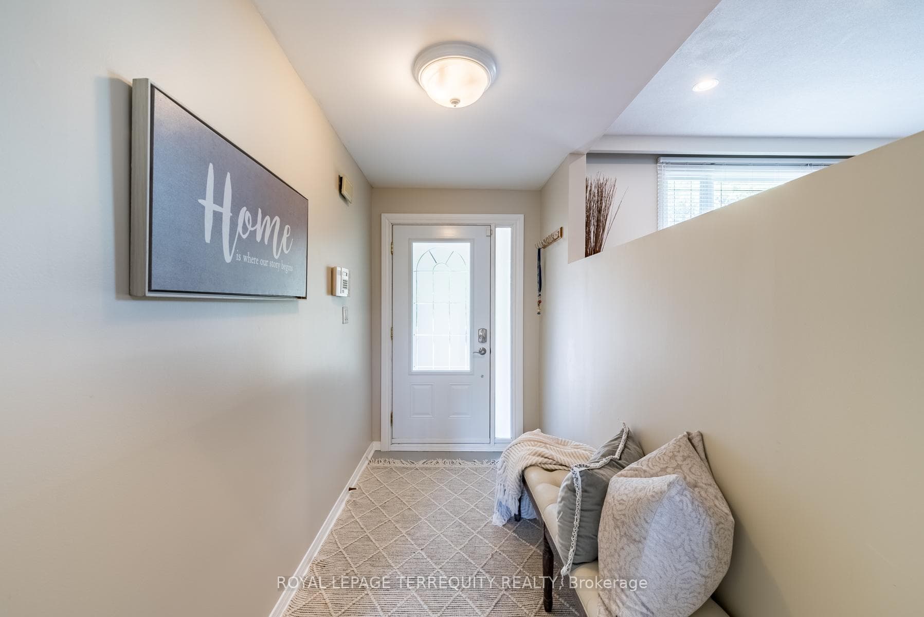 181 Hazelwood Drive photo 3