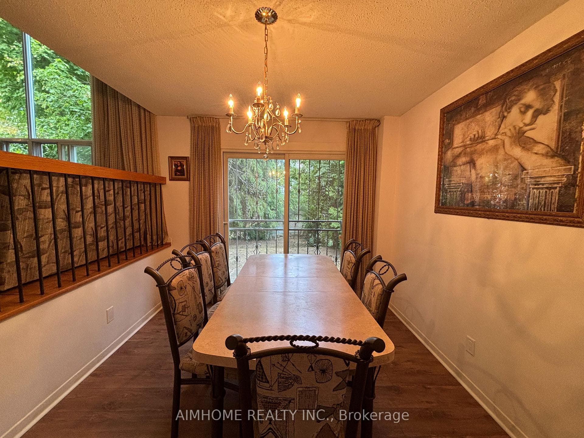 29 Snowshoe Crescent photo 6