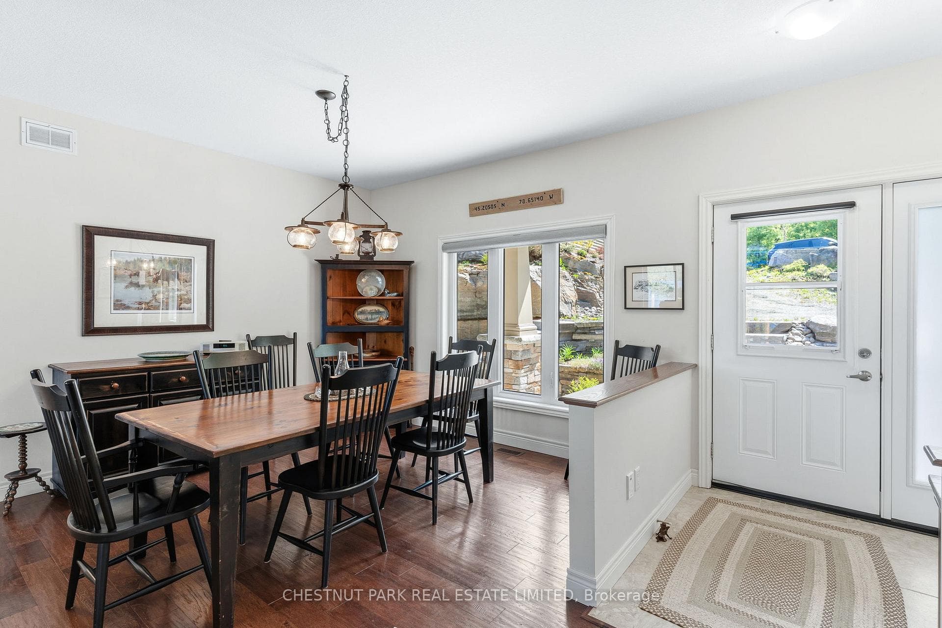 2066 Wilkinson Road photo 3