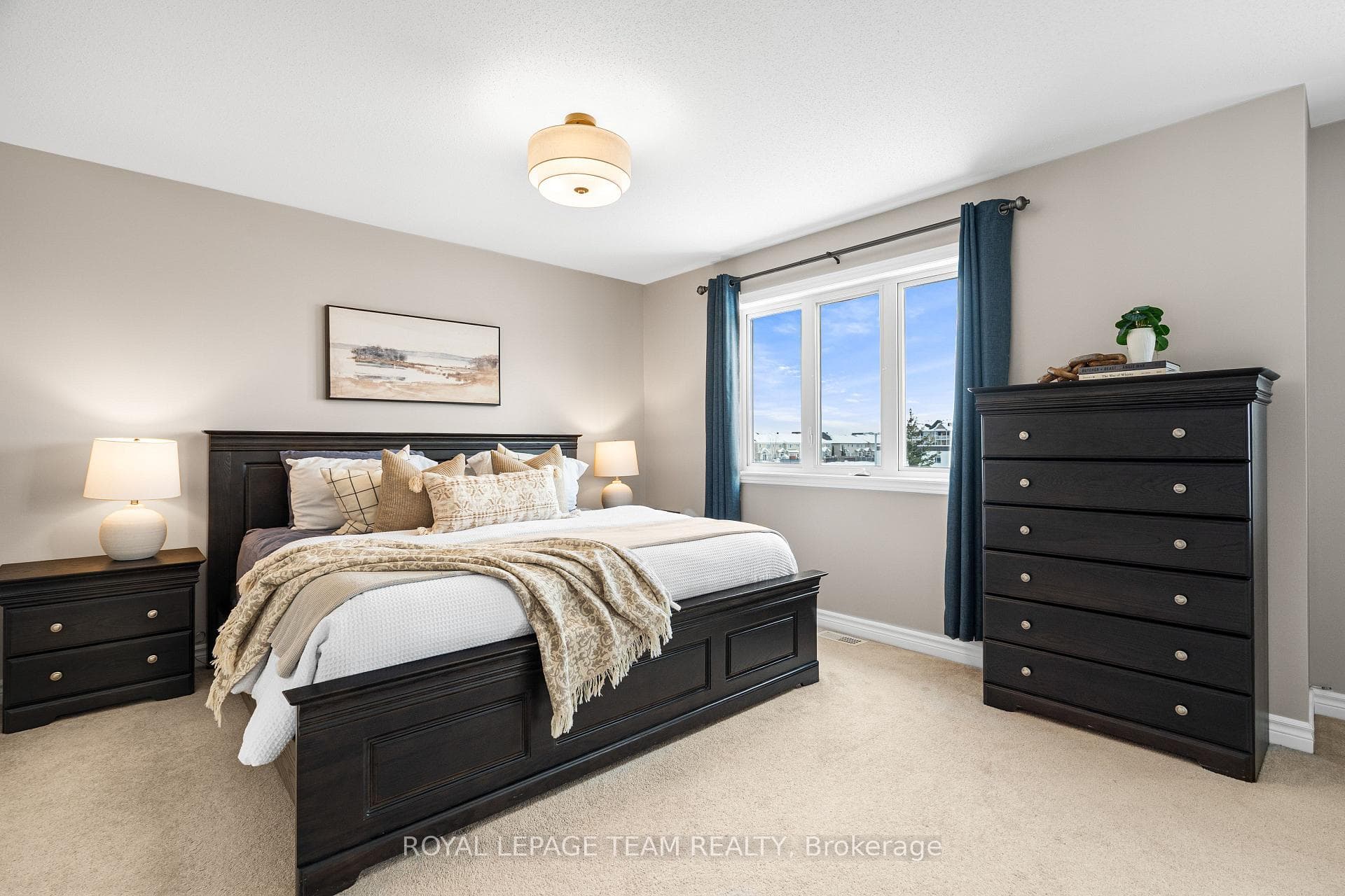 228 BRANTHAVEN Street photo 32