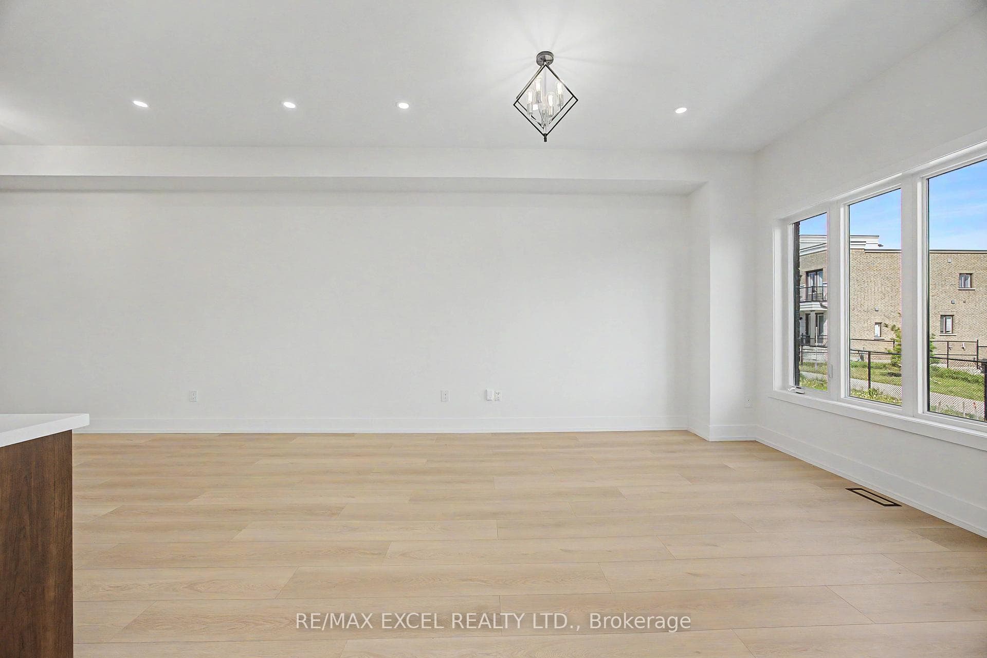 132 Elyse Court photo 13