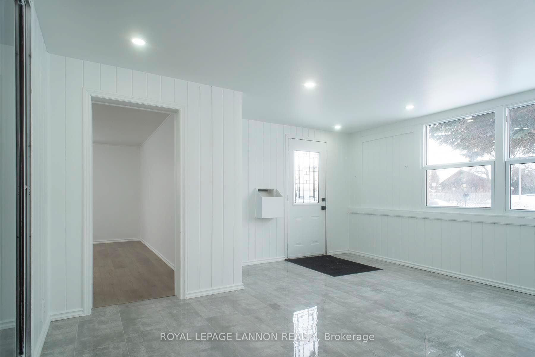 2129 Arthur Street photo 17