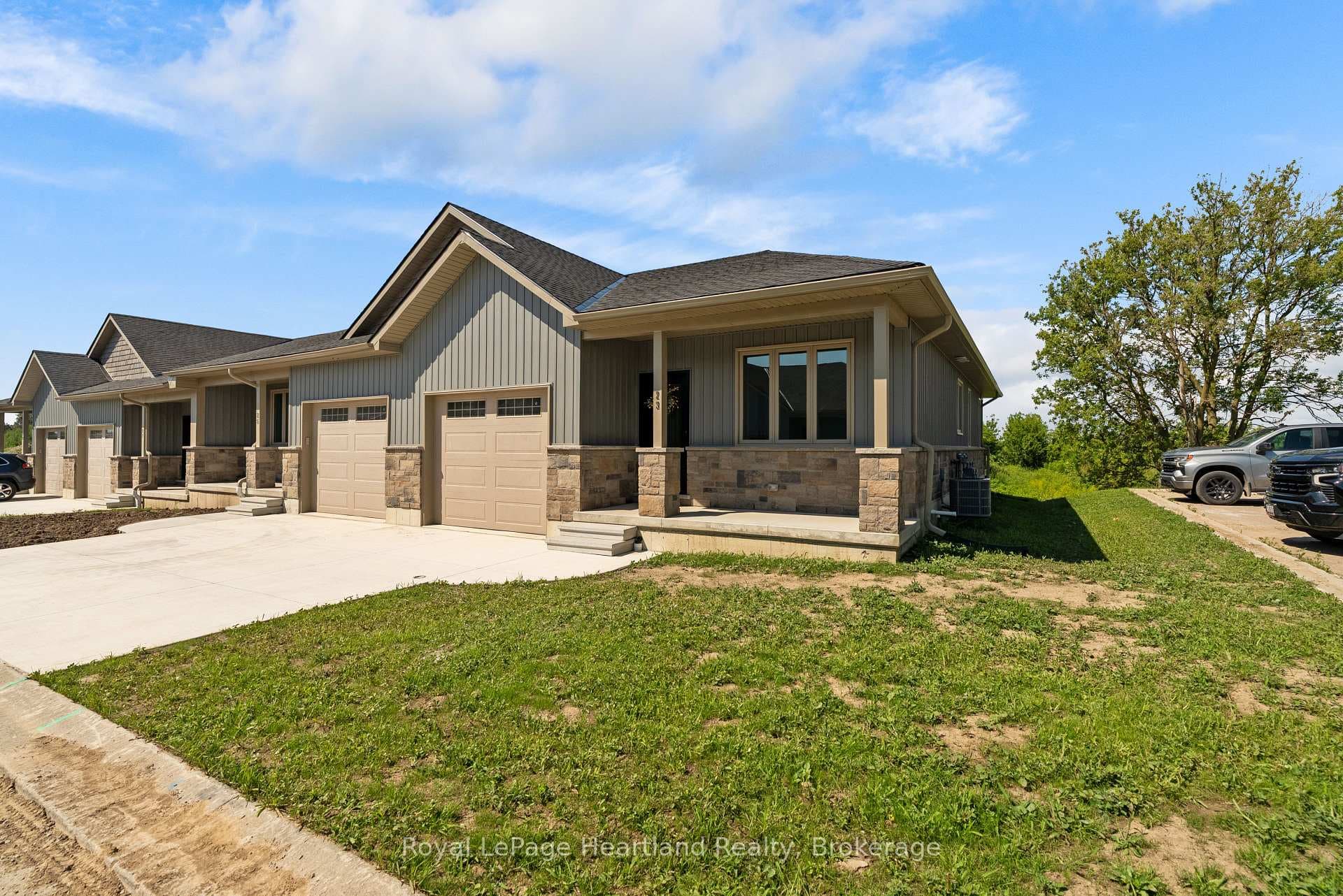 23 Silver Creek Road photo 3