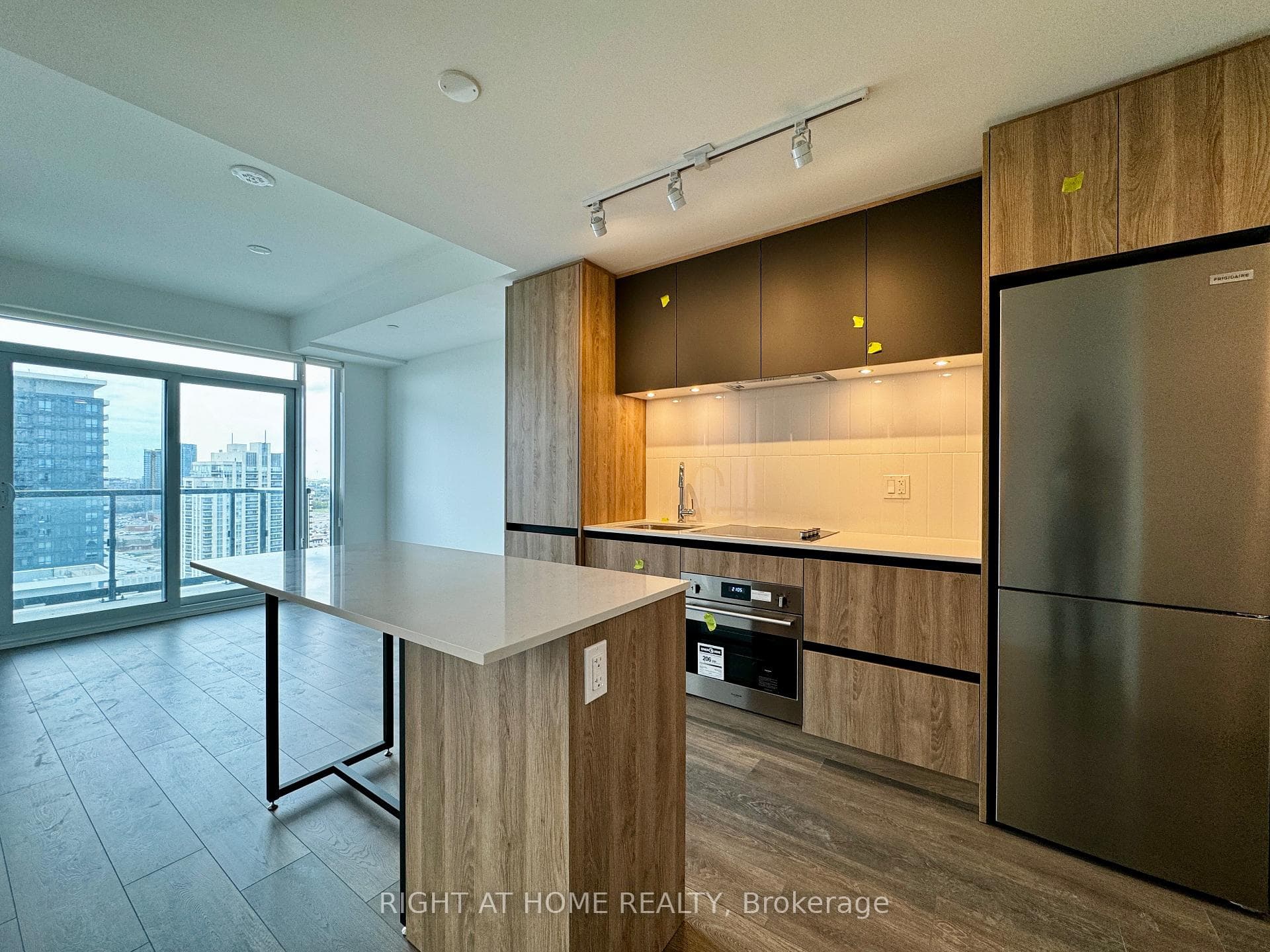 7950 Bathurst Street Unit 2110 photo 7