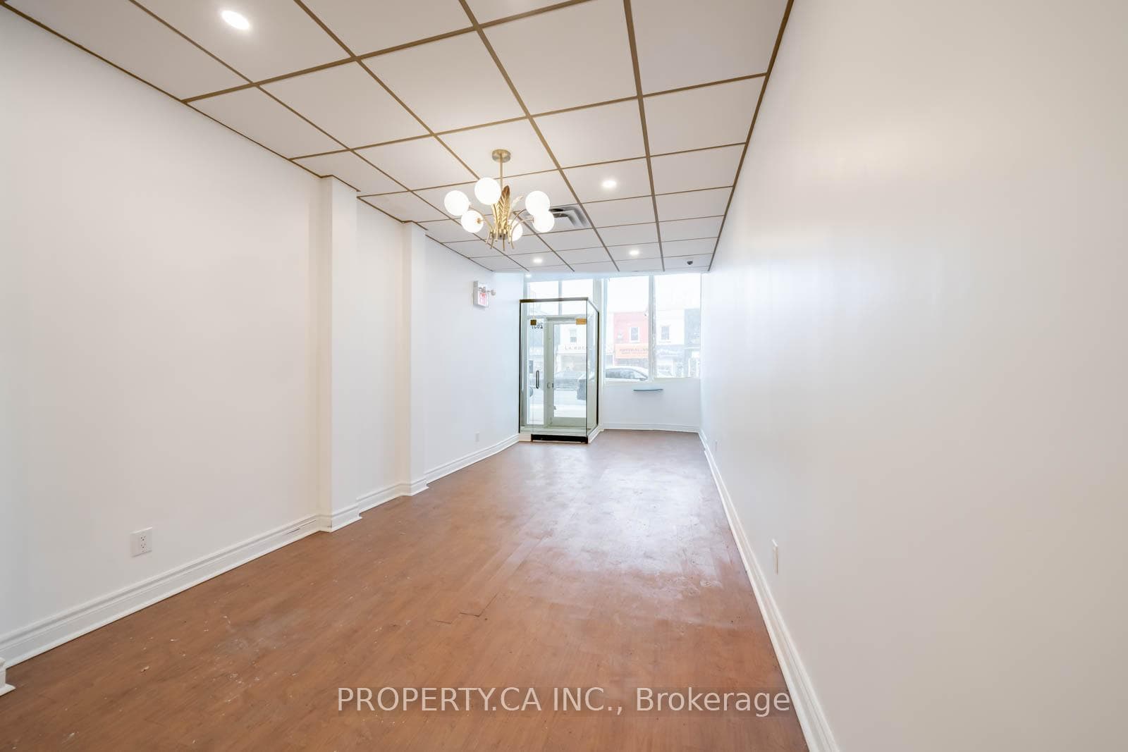 2657 Yonge Street Unit Main photo 6