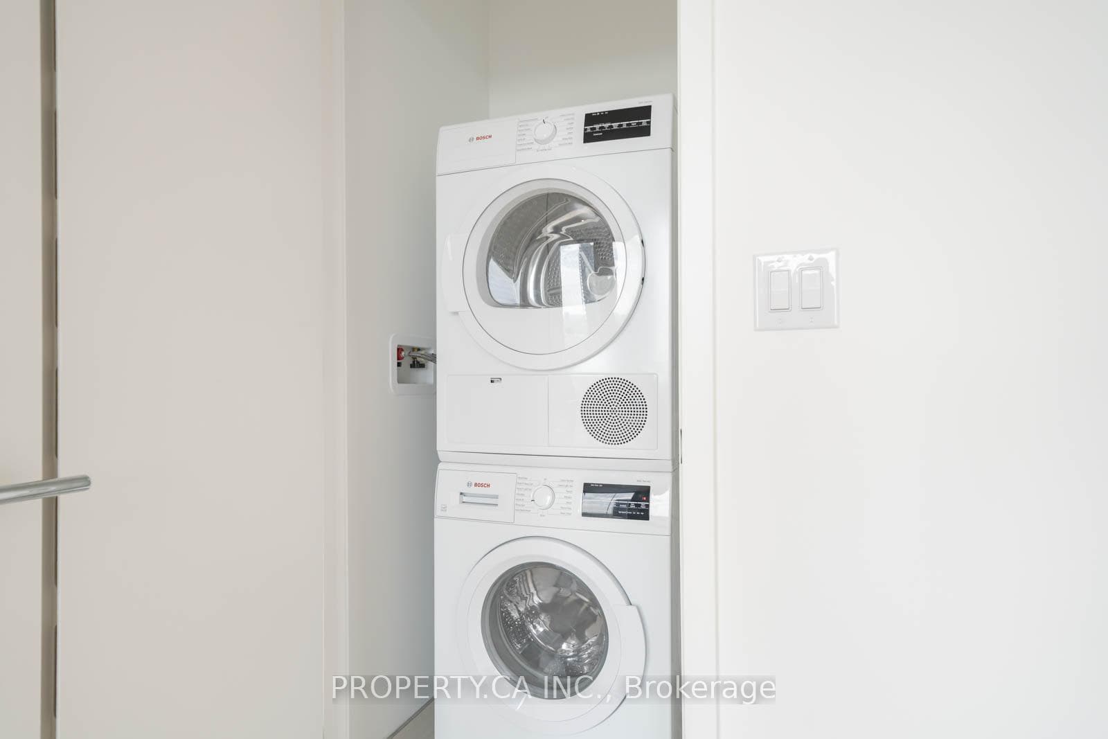 50 Scollard Street Unit 1801 photo 8