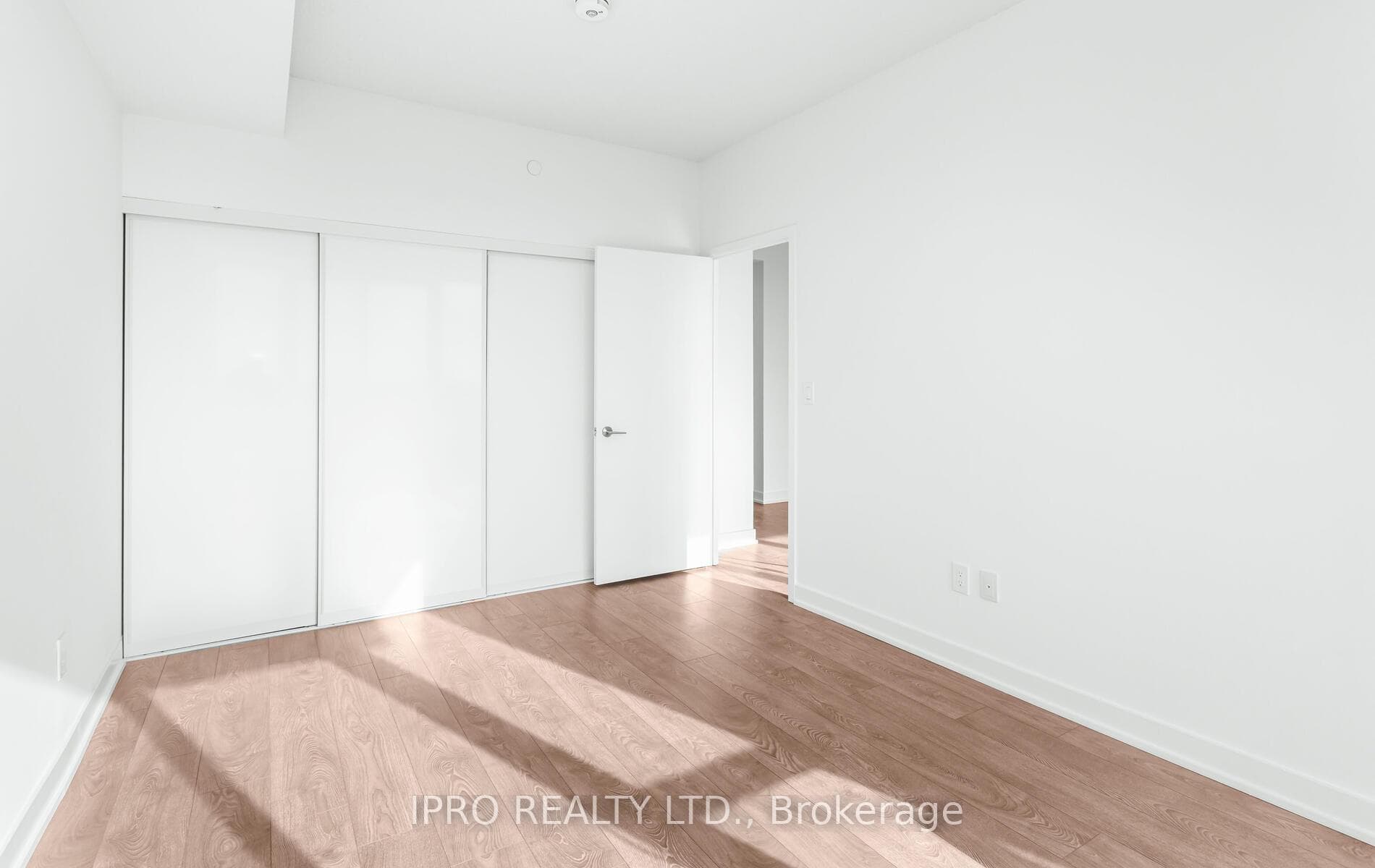 225 Malta Avenue Unit 1505 photo 22