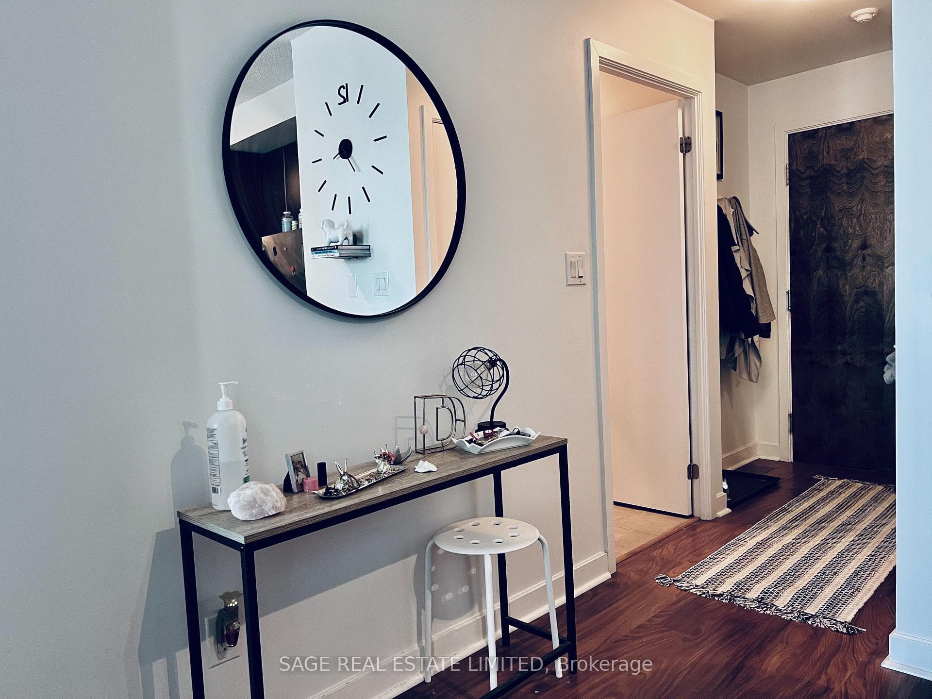 33 Bay Street Unit 2706 photo 9
