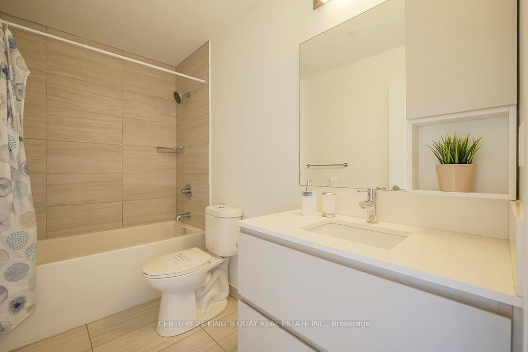 15 water walk Drive Unit 501 photo 31