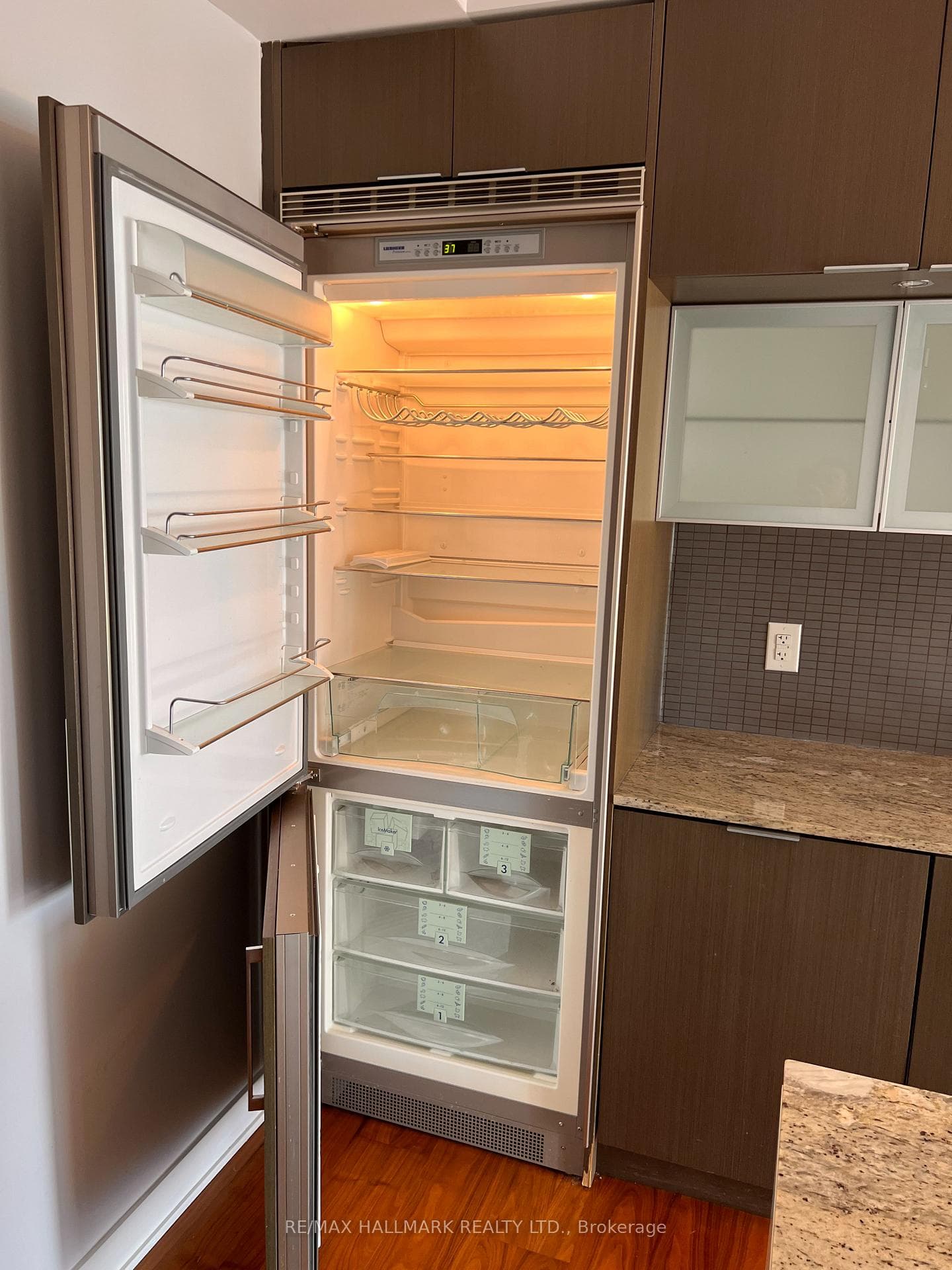110 Charles Street Unit 3105 photo 11