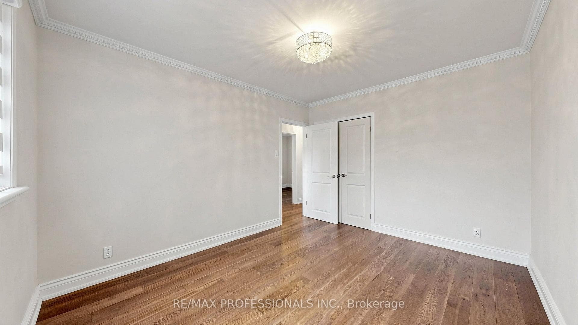32 Sellmar Road photo 17