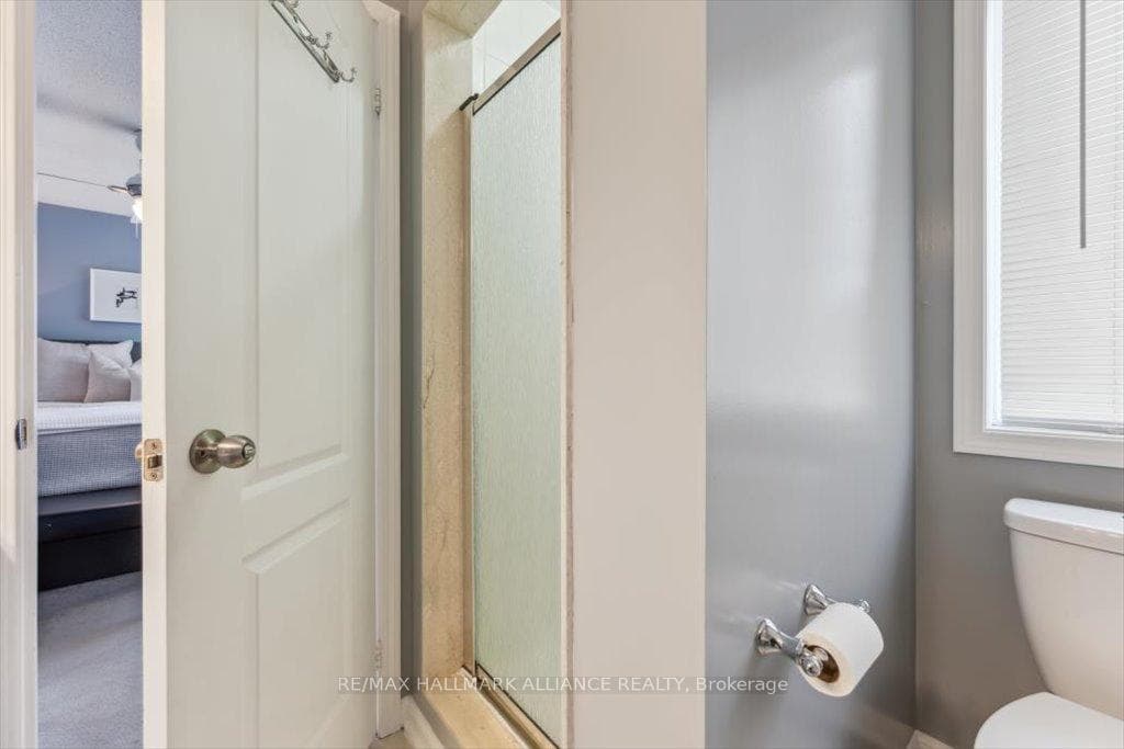 789 Irving Terrace photo 20