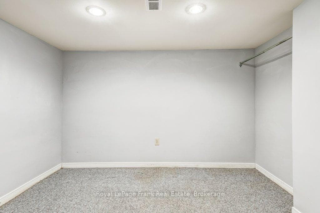 22 Hartsville Avenue photo 45
