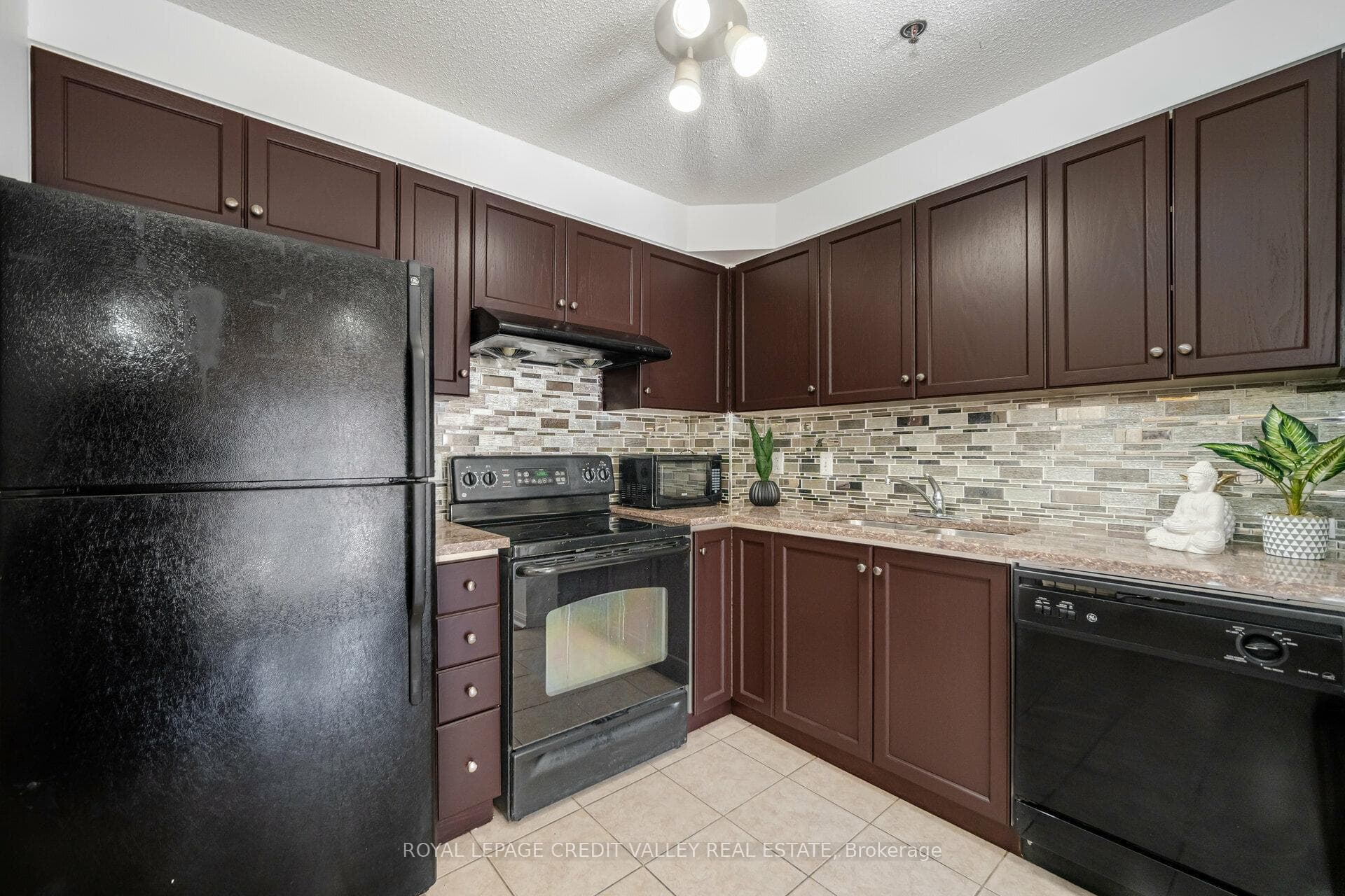 5225 Finch Avenue Unit 234 photo 7