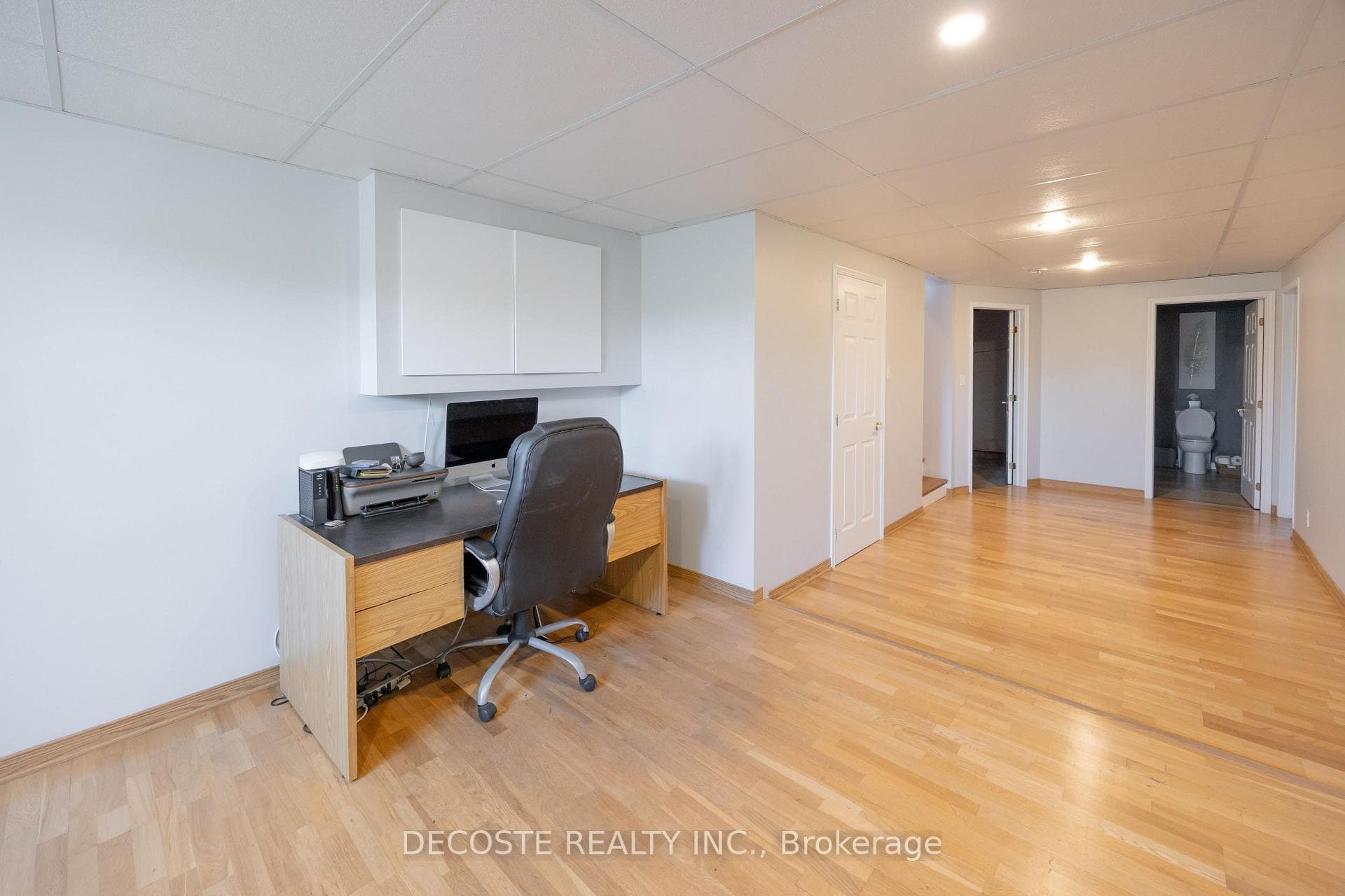 515 Tobin Street photo 25
