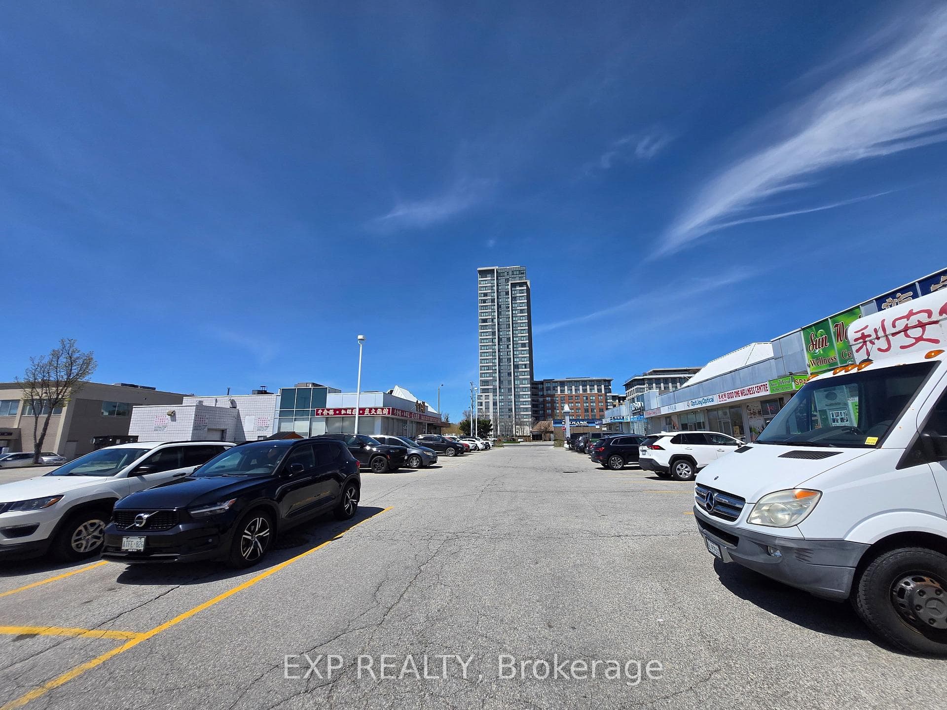 4779 Steeles Avenue Unit B10 photo 5