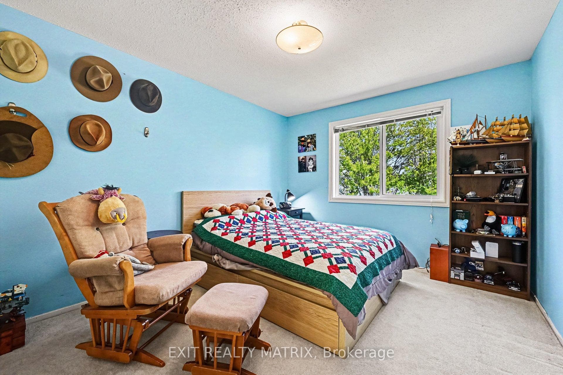 5968 Meadowglen Drive photo 19