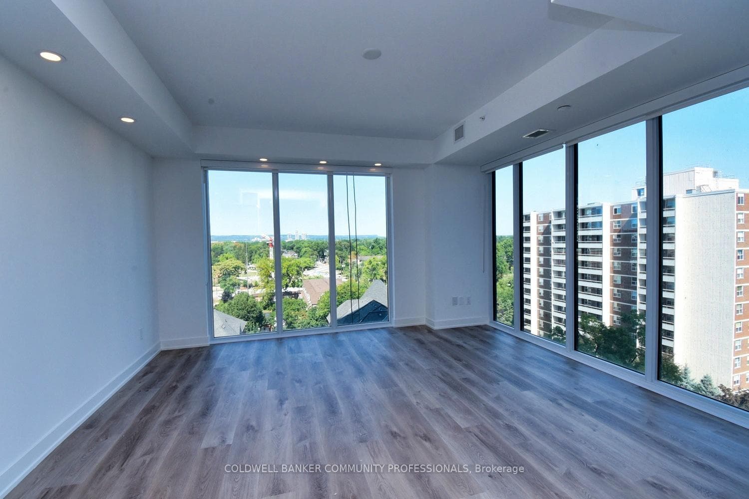 370 Martha Street Unit 811 photo 7