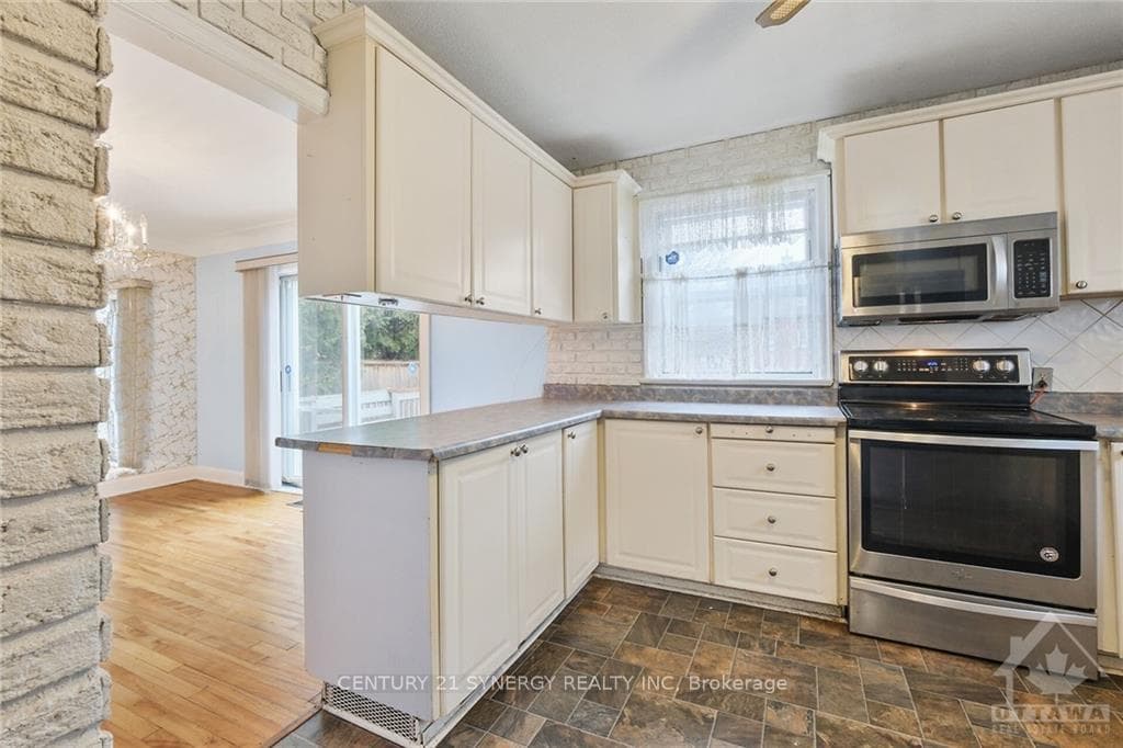 41 COLUMBUS Avenue photo 10