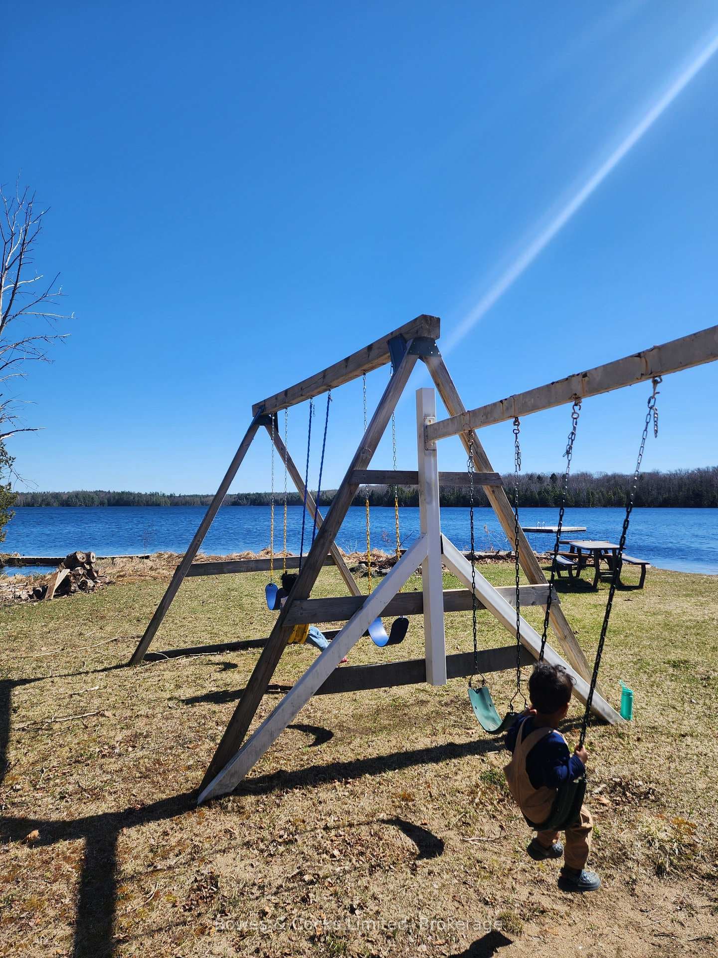 42 Clear Lake Court photo 4