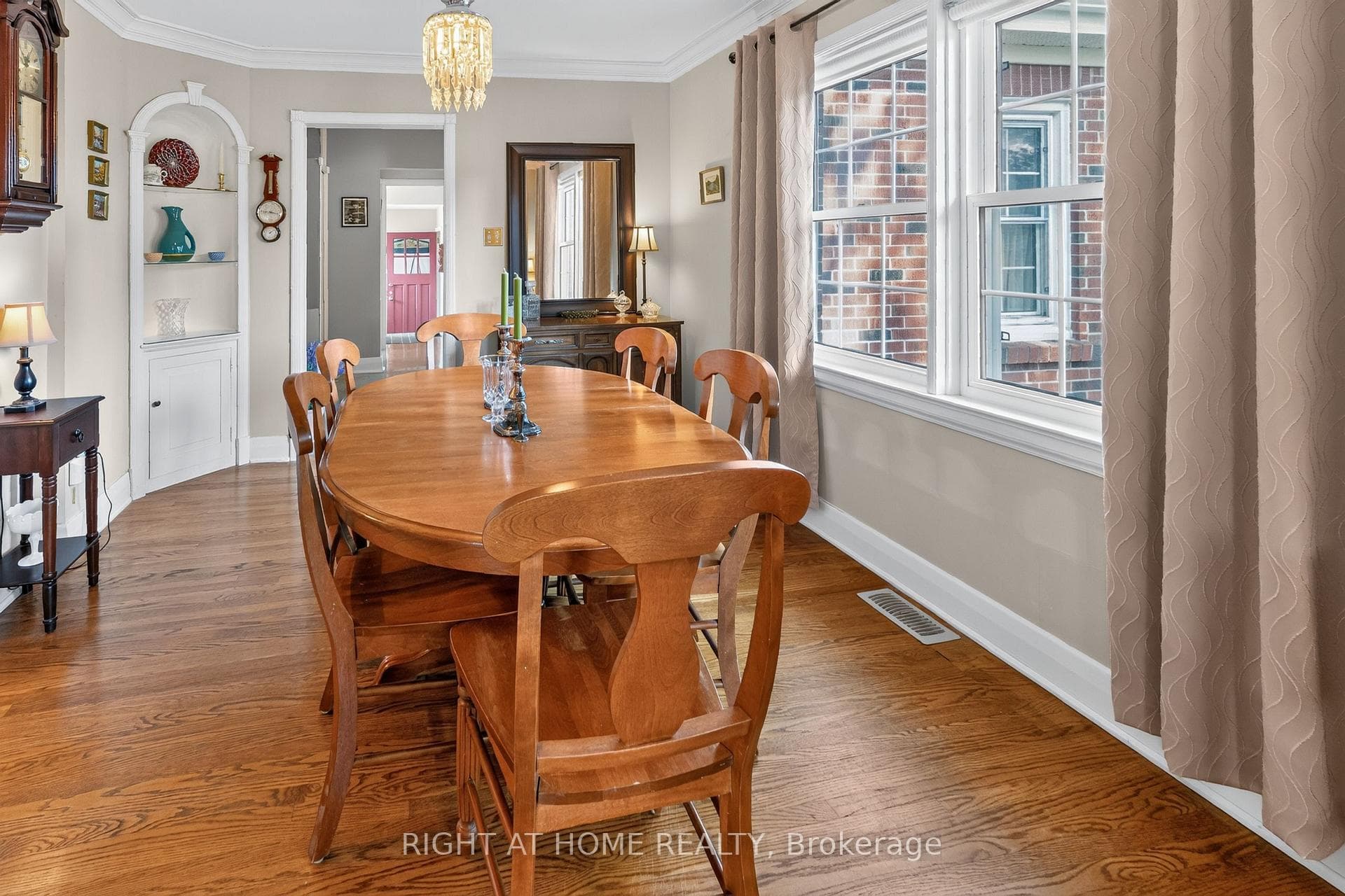 335 Sunset Drive photo 7