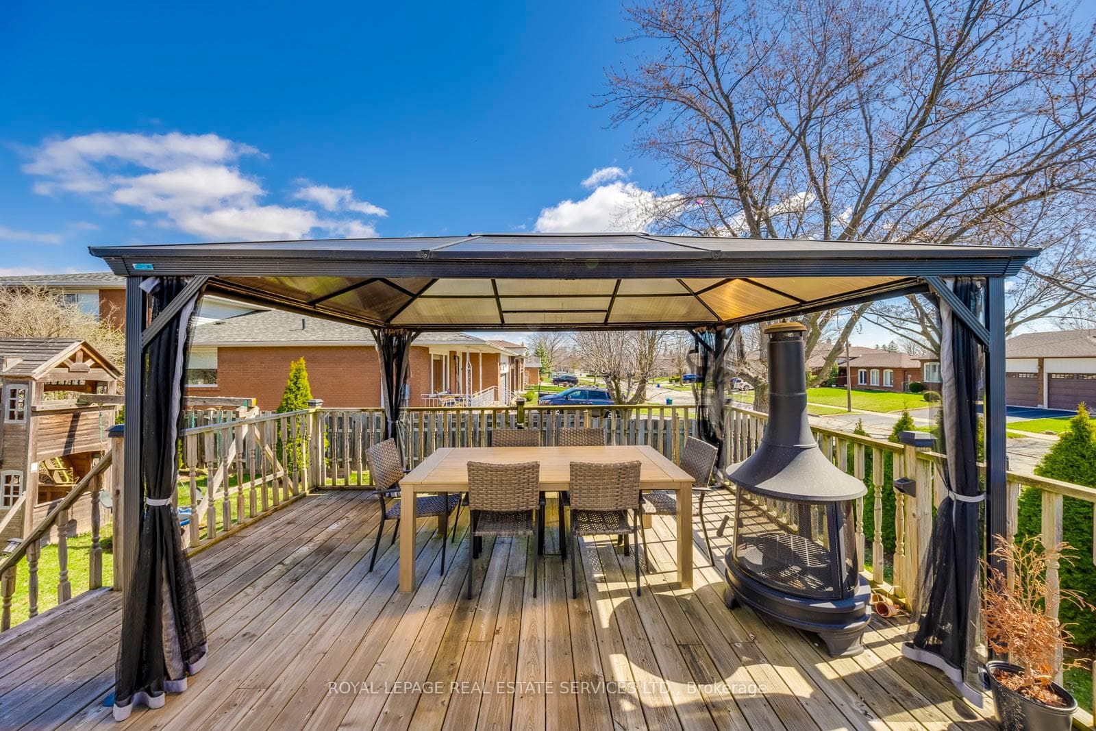 317 Ulric Crescent photo 43