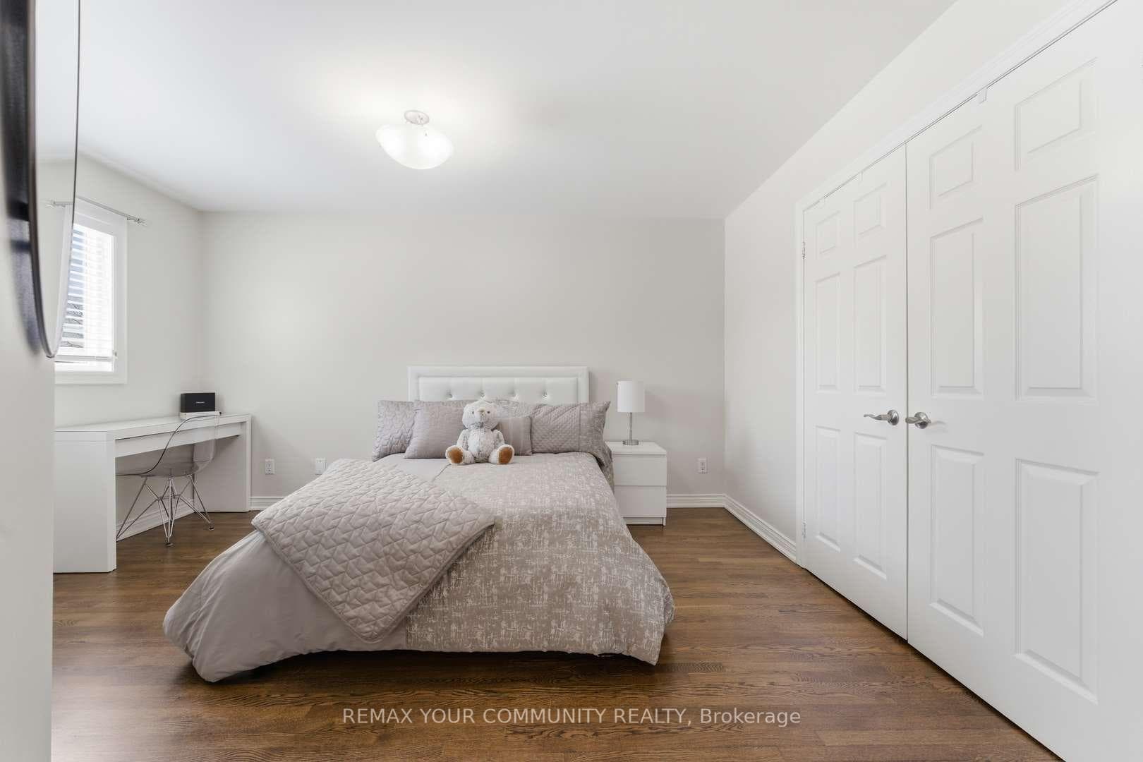 331 Kennedy Street photo 28