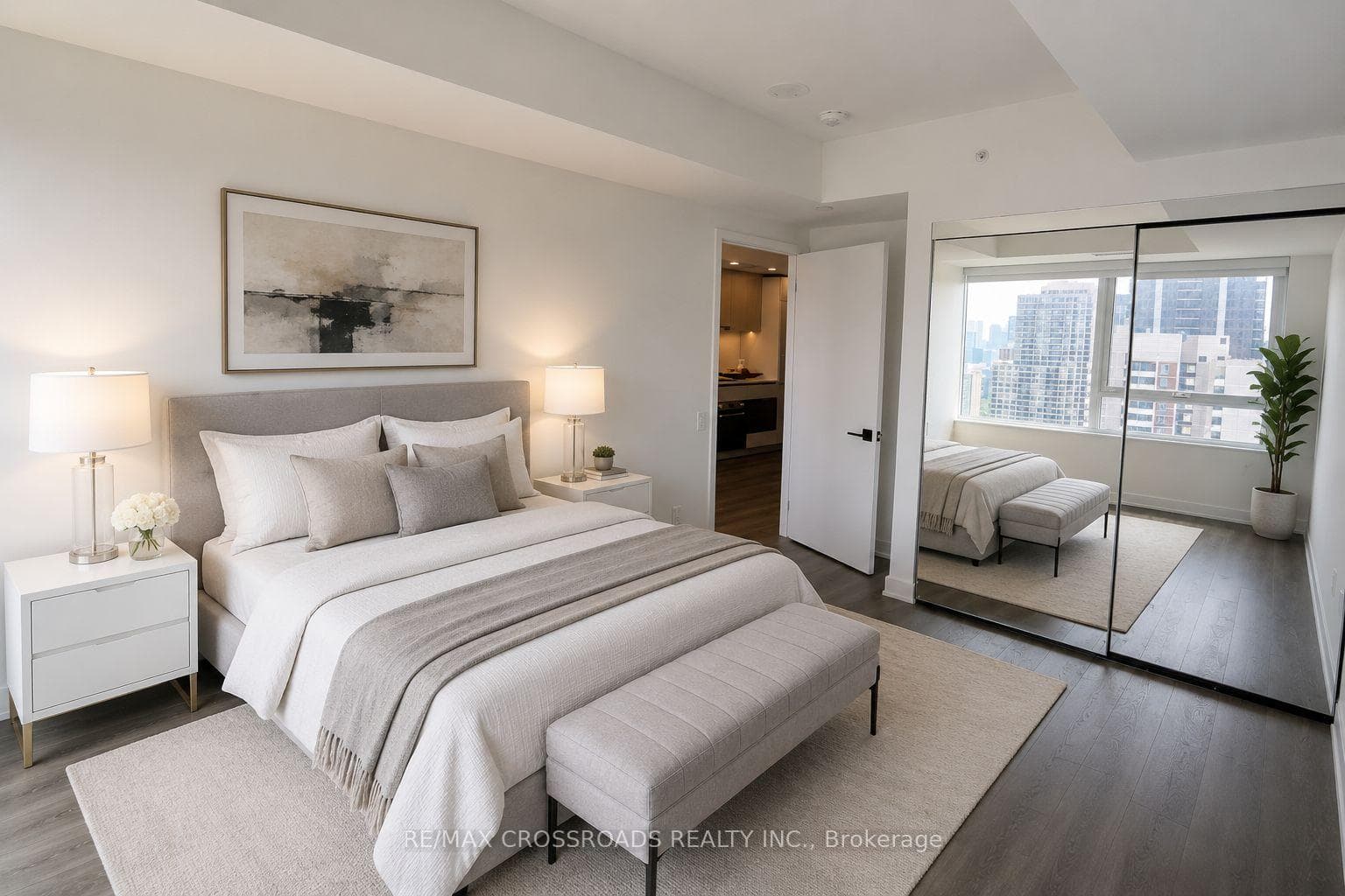 609 Sherbourne Street Unit 2801 photo 12