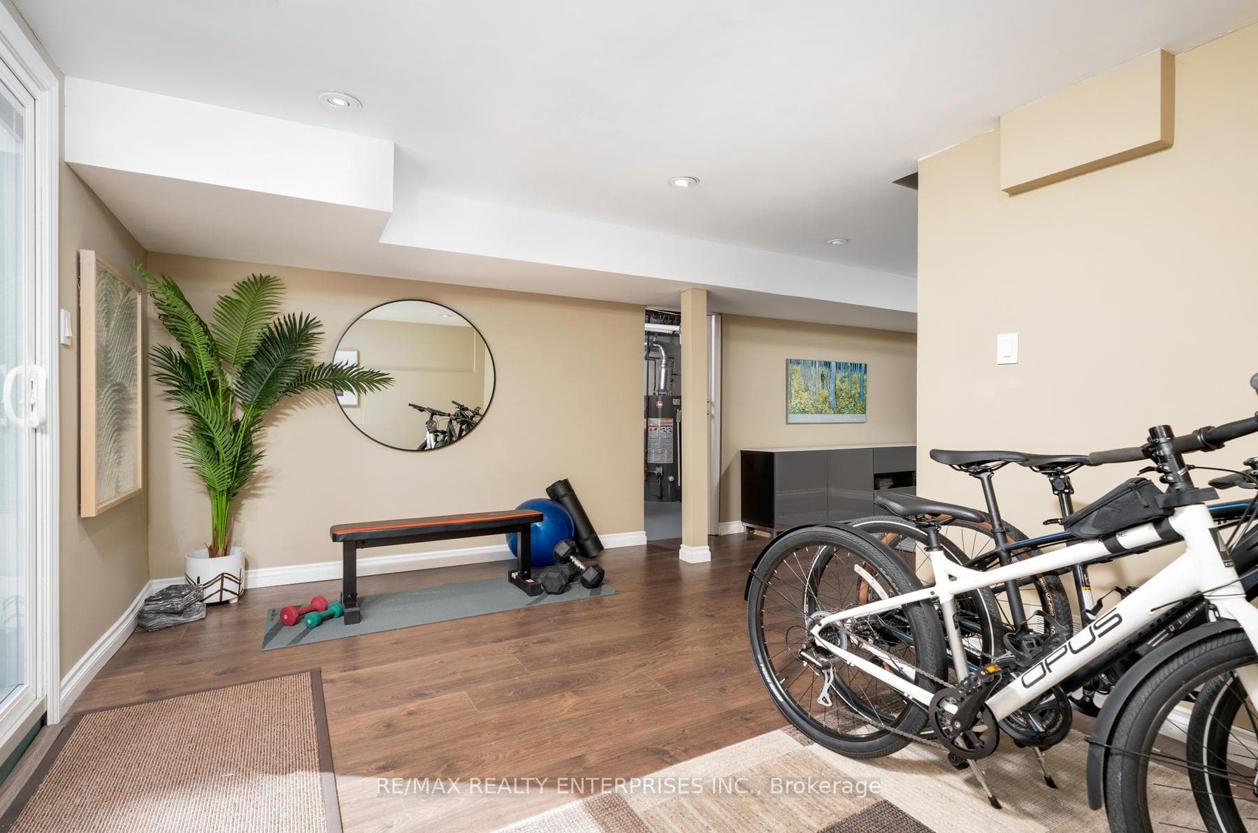 1042 Raintree Lane photo 30