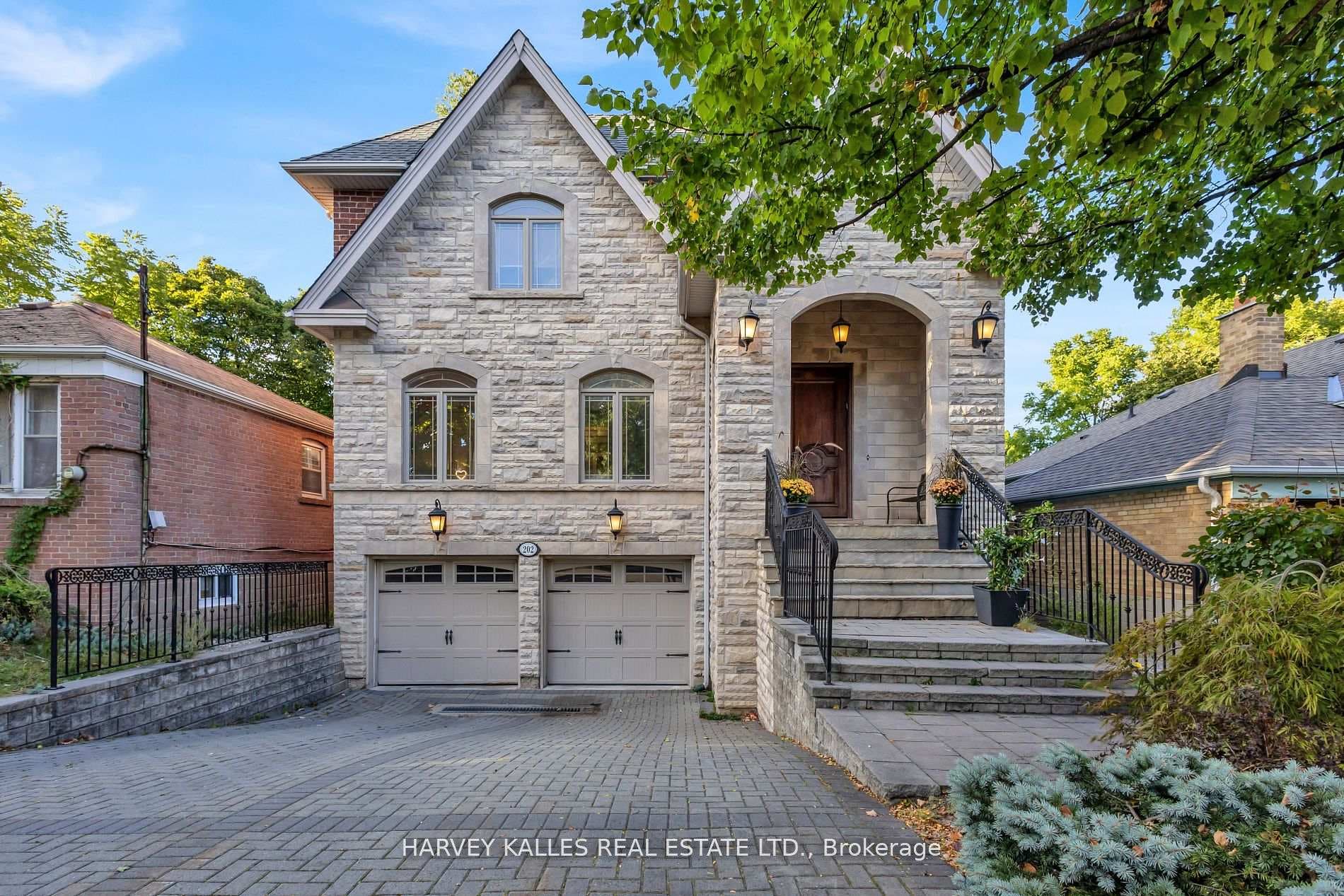 202 Cameron Avenue photo 1