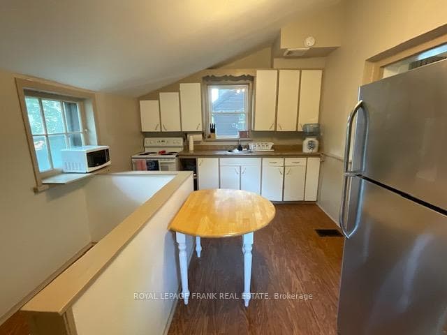 168 Rubidge Street photo 11