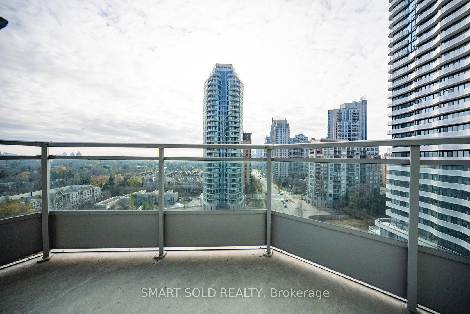 18 Holmes Avenue Unit 1103 photo 29