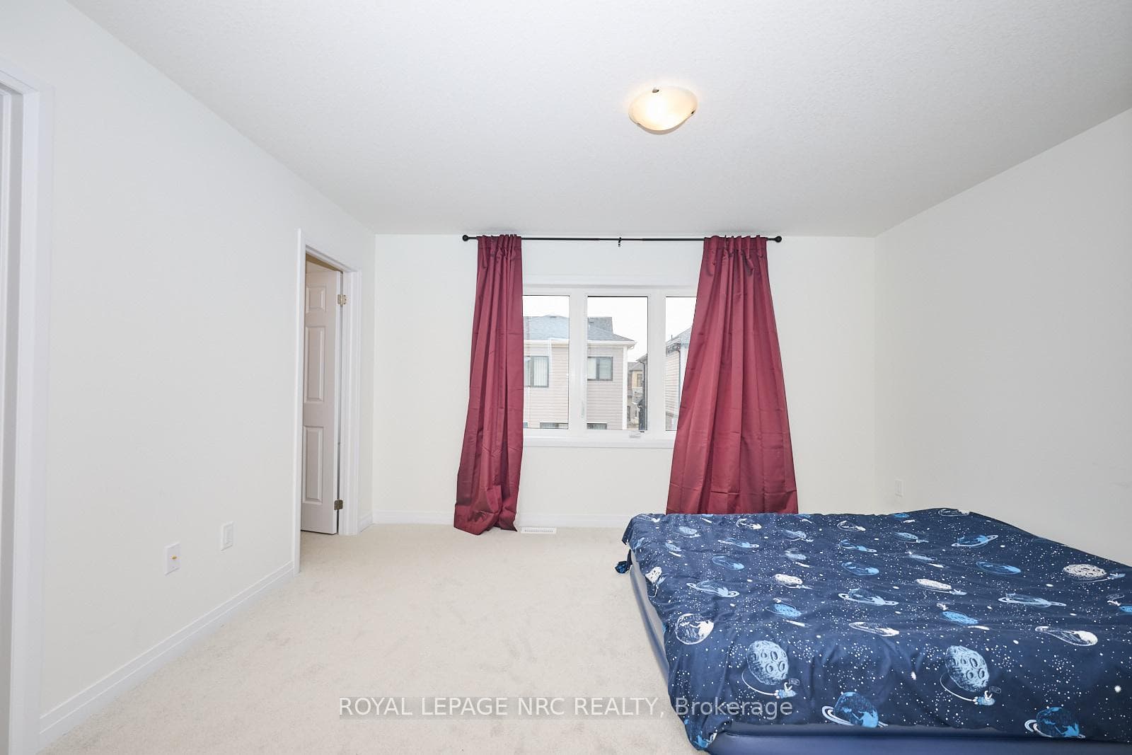 10 Heritage Way photo 19