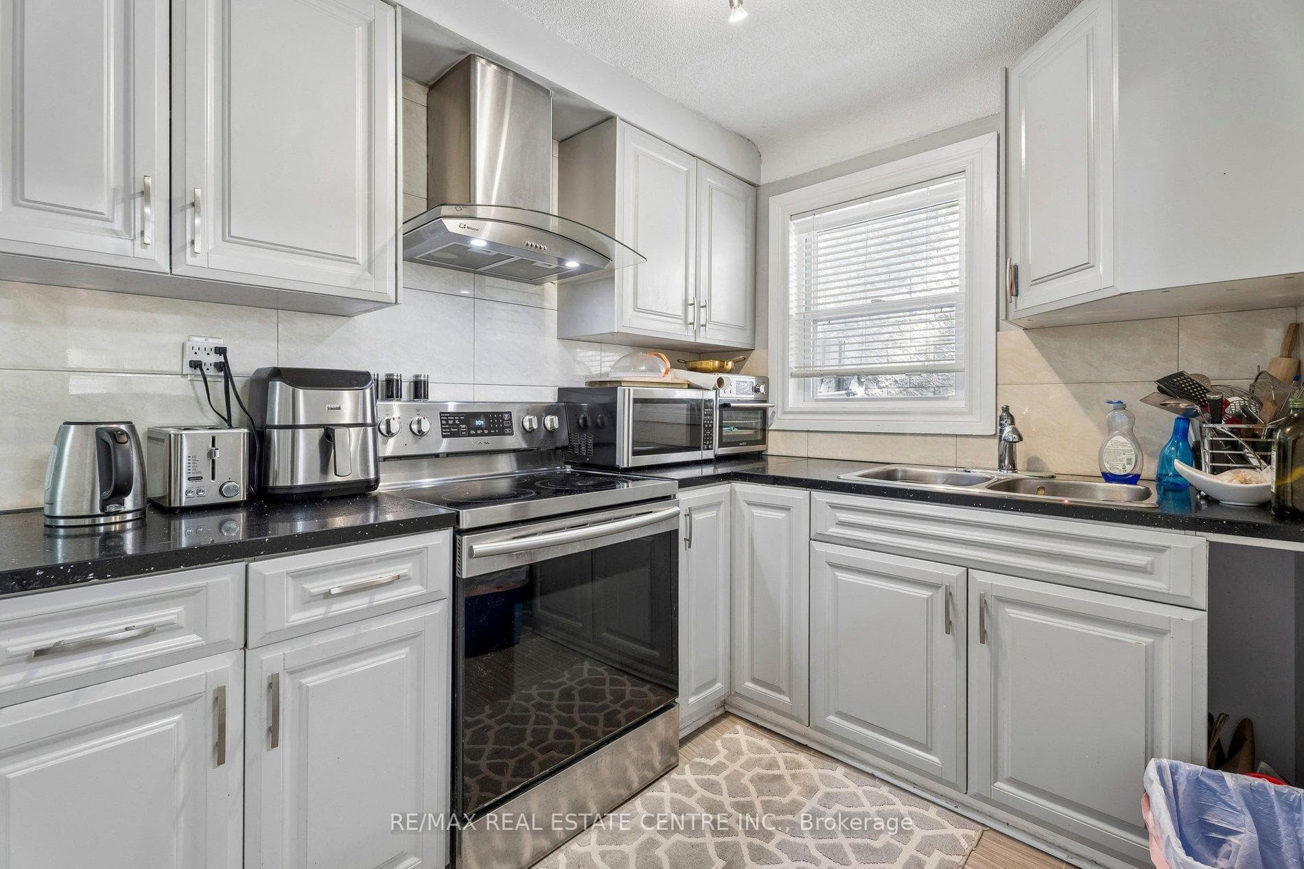 43 Whitfield Avenue photo 24