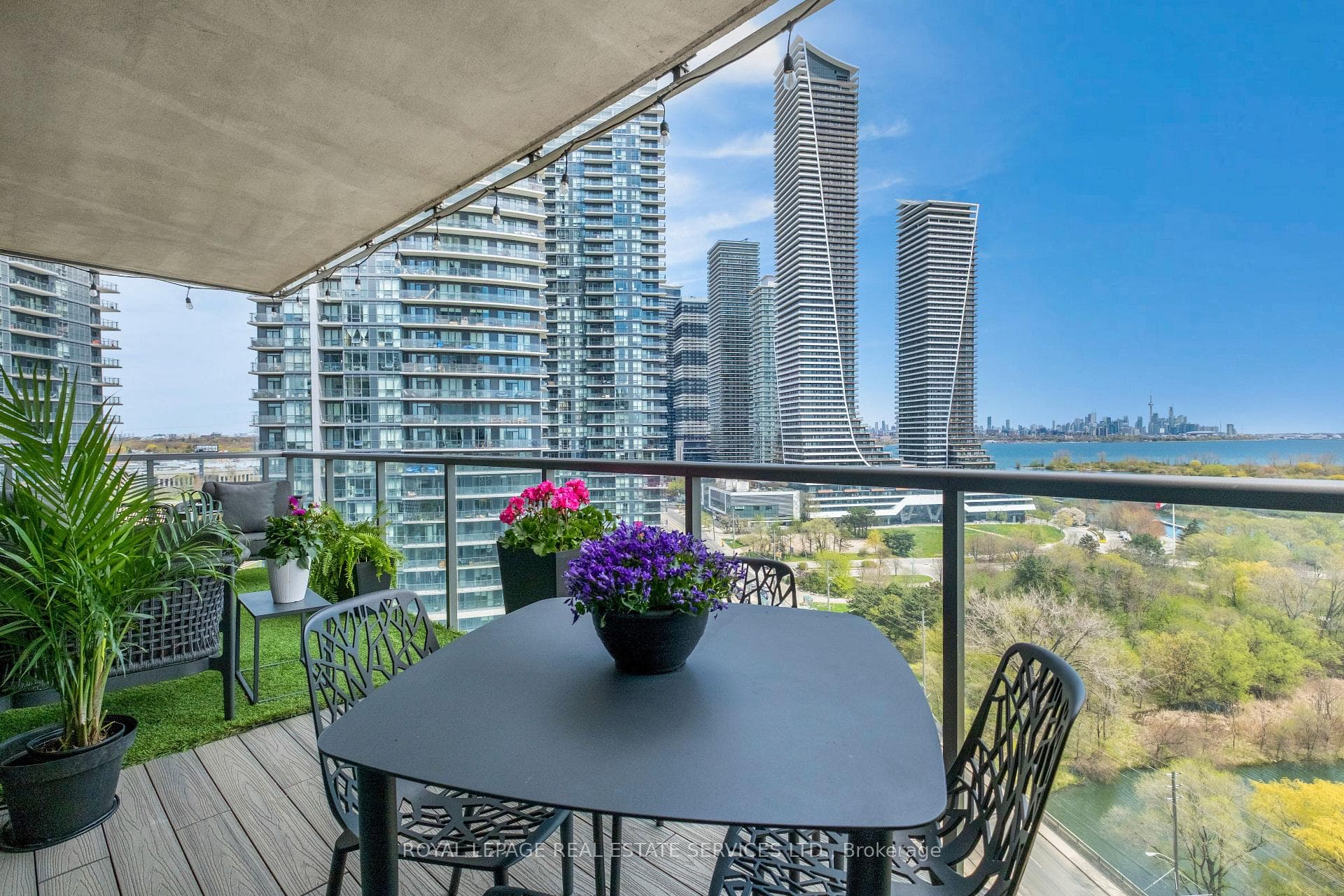 2230 Lake Shore Boulevard Unit 1506 photo 31